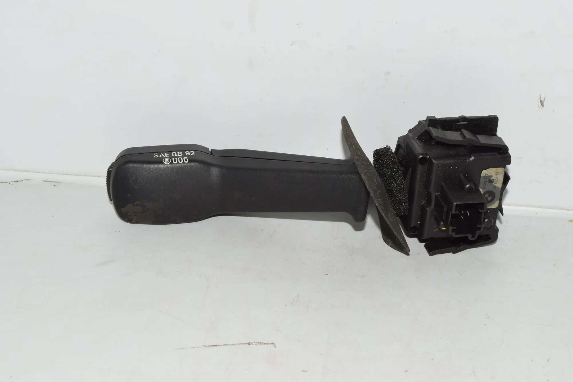 Indicator Wiper Stalk Switch – OEM 8352172 · BMW 5 Touring (E39) BMW 5 Touring (E39) 2000 – 2