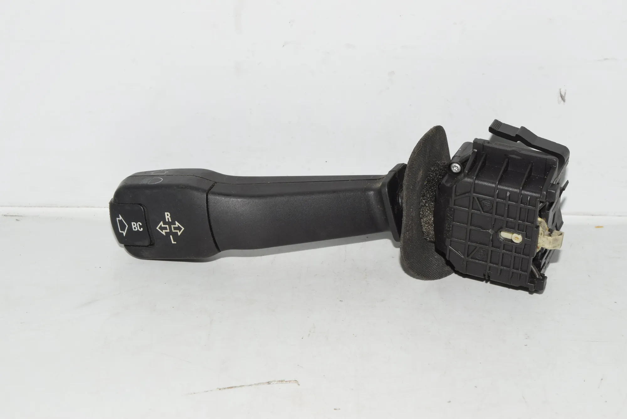 Indicator Wiper Stalk Switch – OEM 8352172 · BMW 5 Touring (E39) BMW 5 Touring (E39) 2000