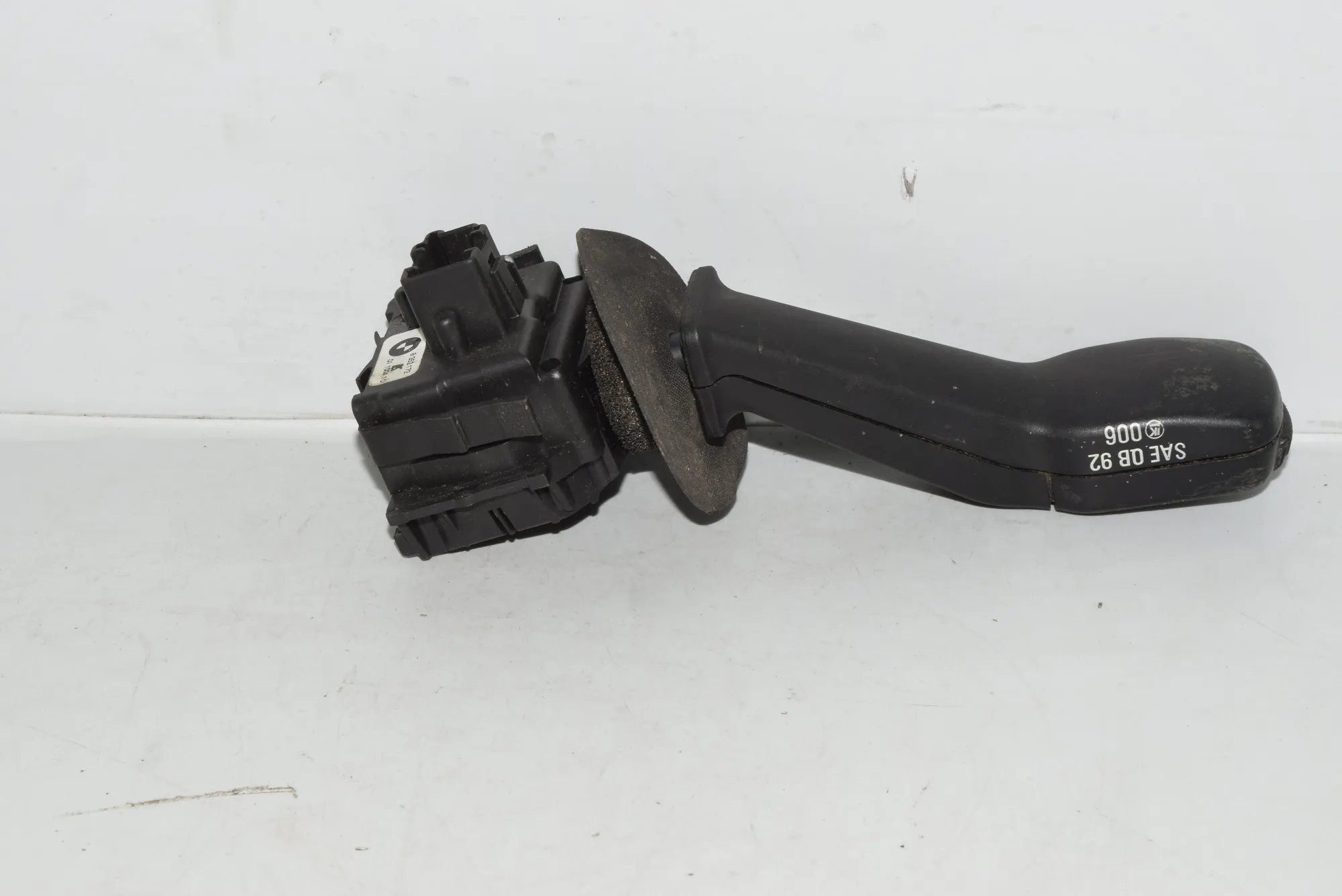 Indicator Wiper Stalk Switch – OEM 8352172 · BMW 5 Touring (E39) BMW 5 Touring (E39) 2000 – 2