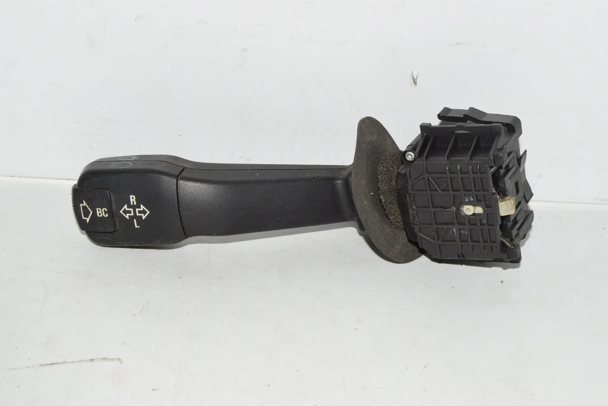 Indicator Wiper Stalk Switch – OEM 8352172 · BMW 5 Touring (E39) BMW 5 Touring (E39) 2000 – 4