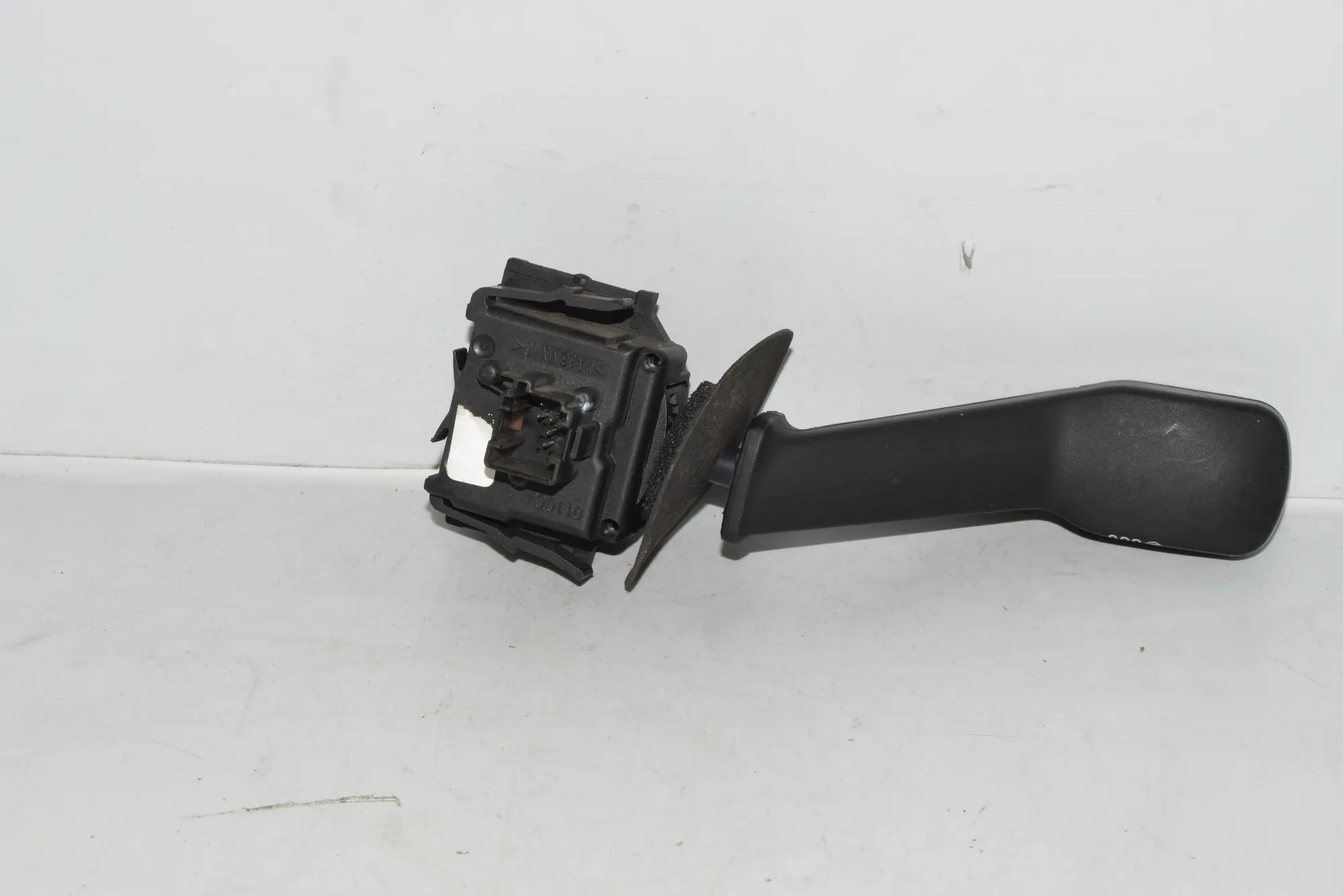 Indicator Wiper Stalk Switch – OEM NA · BMW 5 Touring (E39) BMW 5 Touring (E39) 2000 – 2