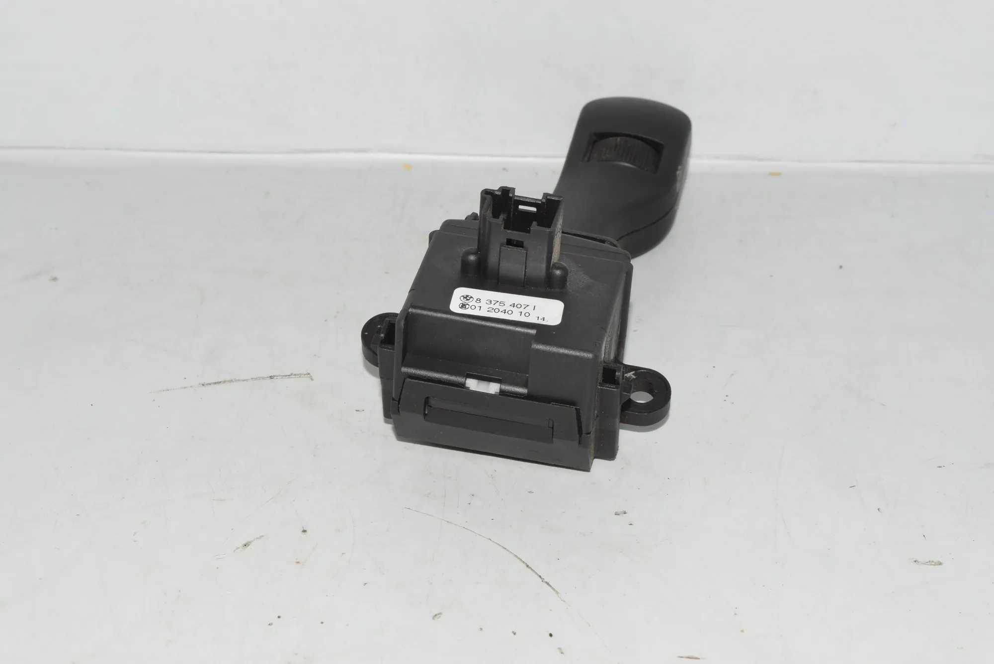 Indicator Wiper Stalk Switch – OEM 8375407 · BMW 5 (E39) BMW 5 (E39) 2000 – 3
