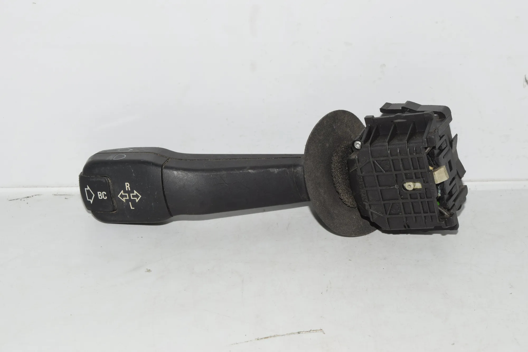 Indicator Wiper Stalk Switch – OEM 8352172 · BMW 5 (E39) BMW 5 (E39) 2000