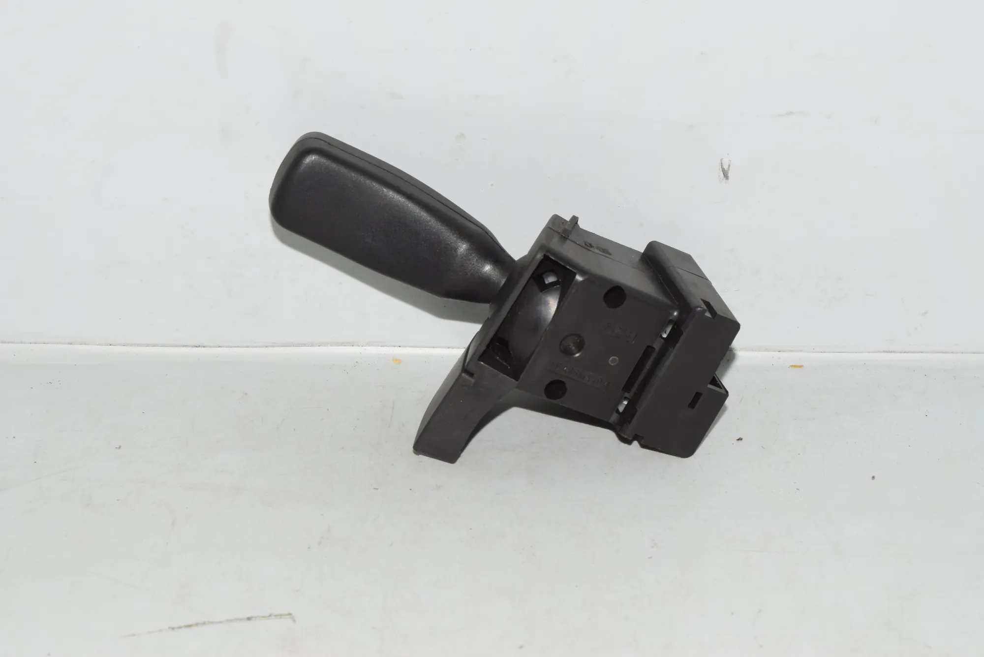Indicator Wiper Stalk Switch – OEM 8373901 · BMW 5 (E39) BMW 5 (E39) 2000 – 2