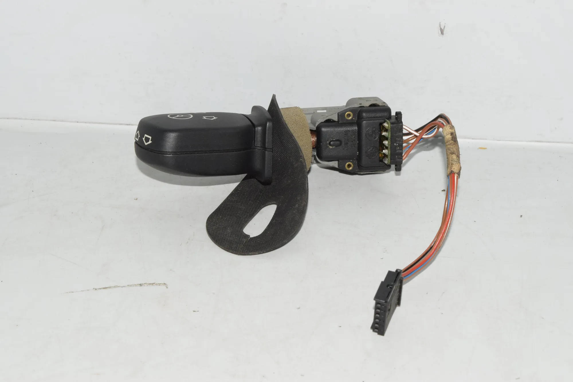 Indicator Wiper Stalk Switch – OEM NA · BMW 5 (E39) BMW 5 (E39) 2000 – 2