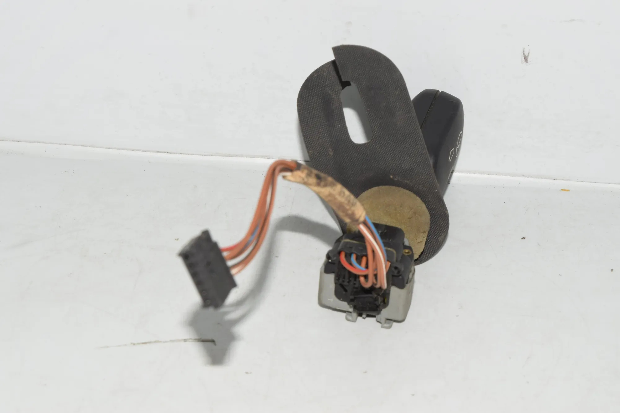 Indicator Wiper Stalk Switch – OEM NA · BMW 5 (E39) BMW 5 (E39) 2000 – 3