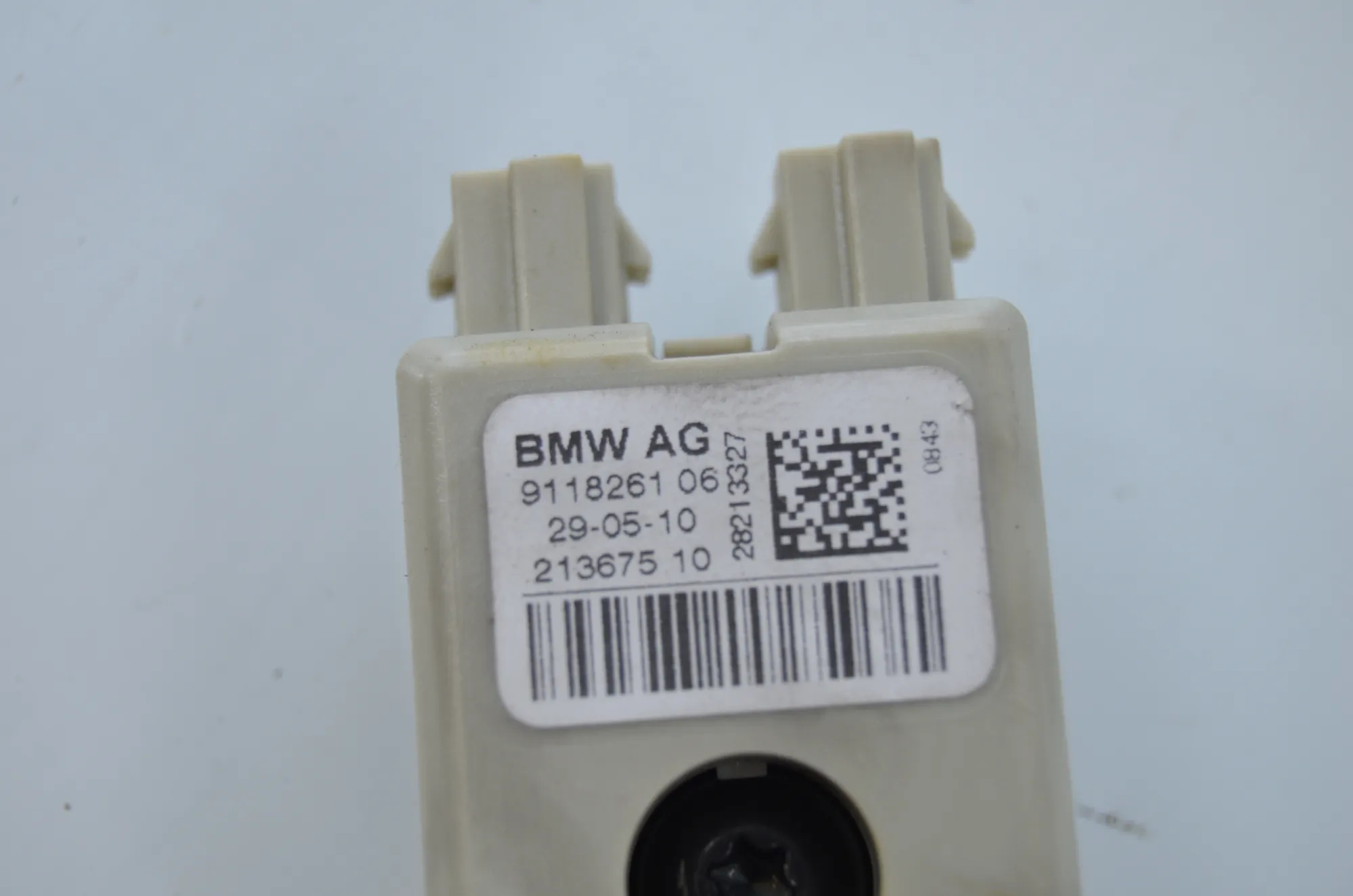 Antenna Amplifier – OEM 9229007 · BMW 5 (F10) 525 d 2010 – 6