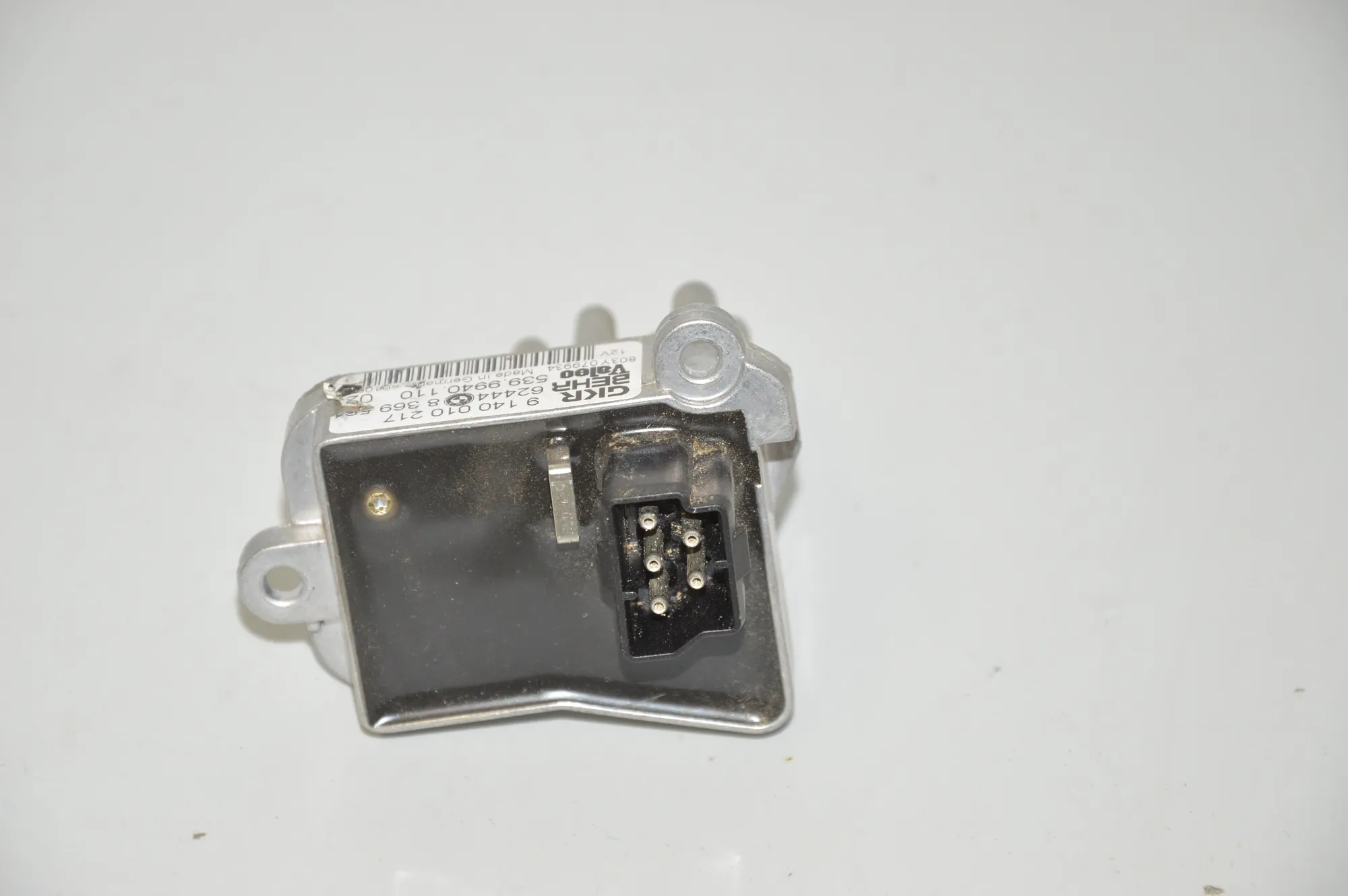 Interior Heater Resistor – OEM 8369561 · BMW X5 (E53) BMW X5 (E53) 2002 – 2