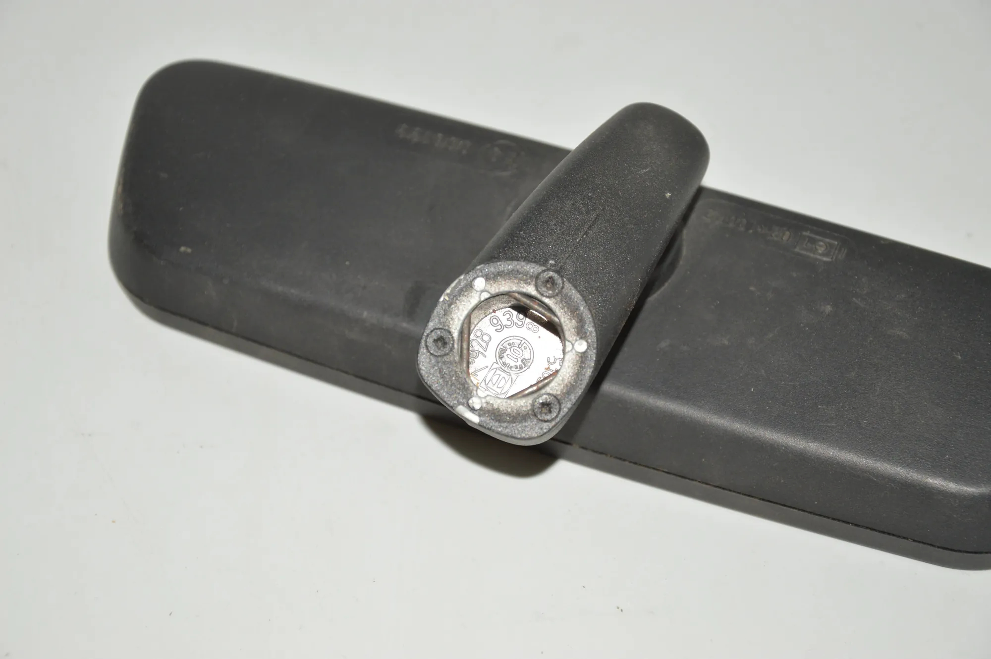 Interior Rear View Mirror – OEM 1928939 · BMW 5 (E39) BMW 5 (E39) 1999 – 4