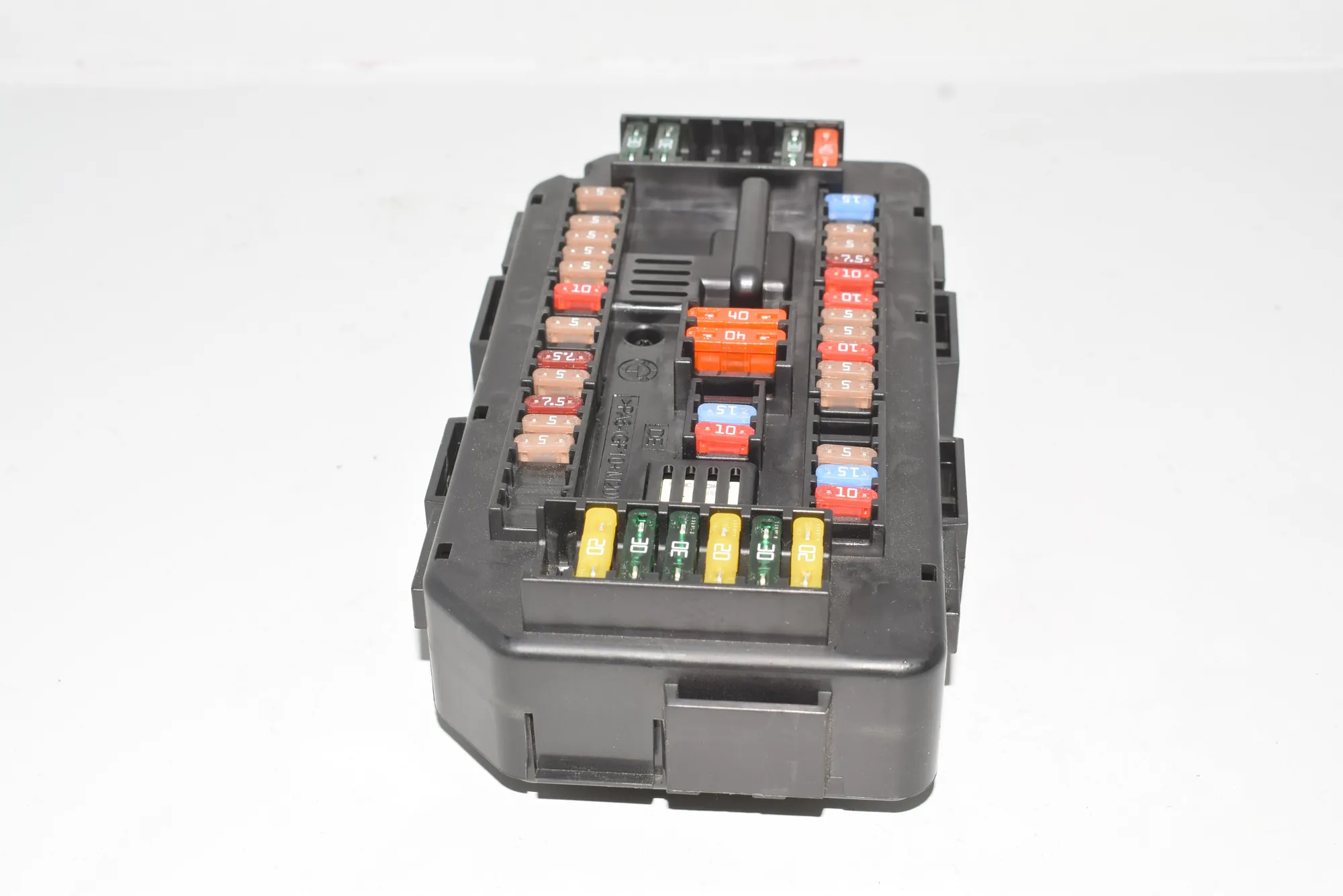 Fuse Box – OEM 9337879 · BMW 3 (F30, F80) 318 d 2015 – 3