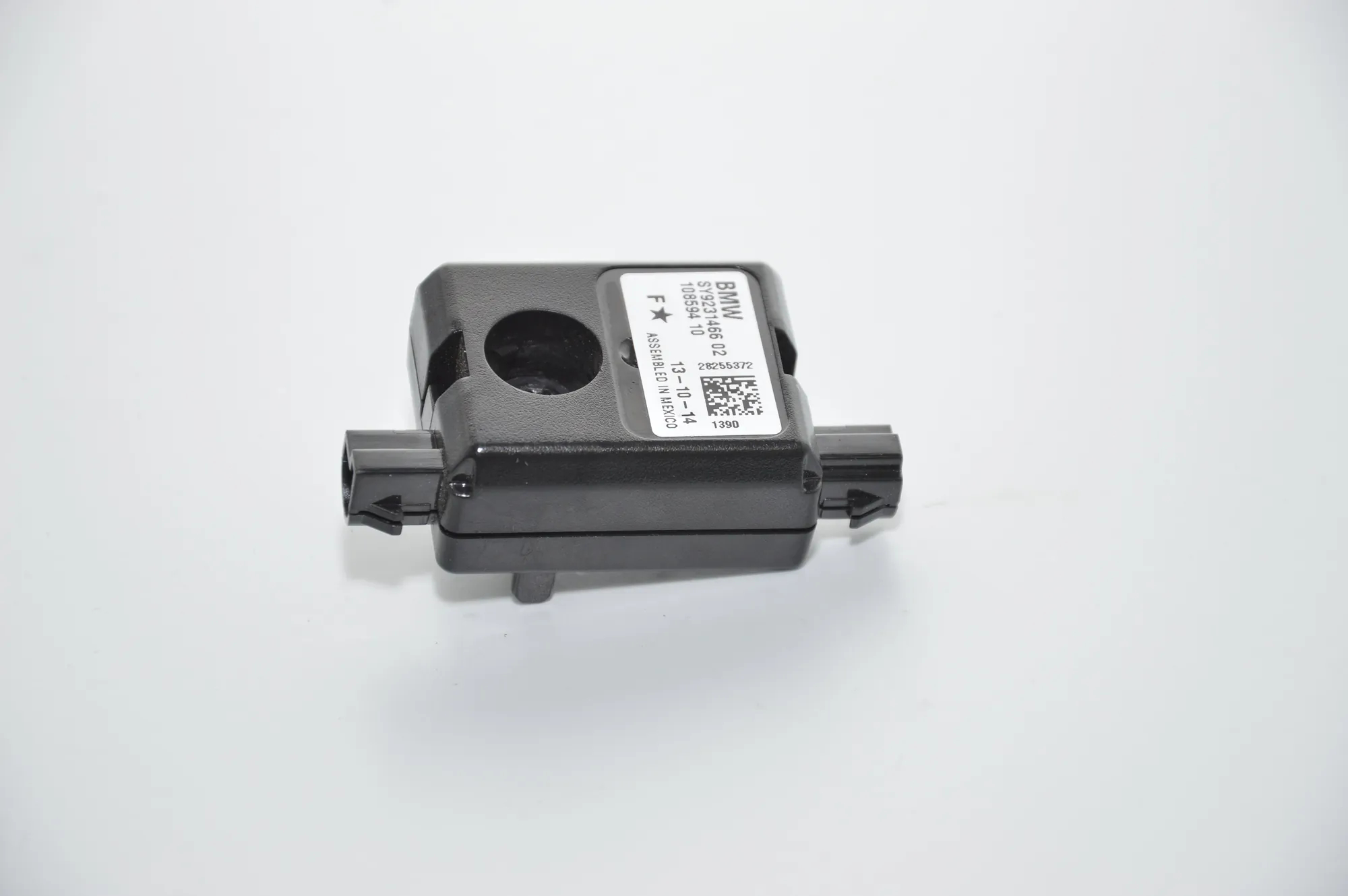 Antenna Amplifier – OEM 9231466 · BMW 3 (F30, F80) 318 d 2015 – 2