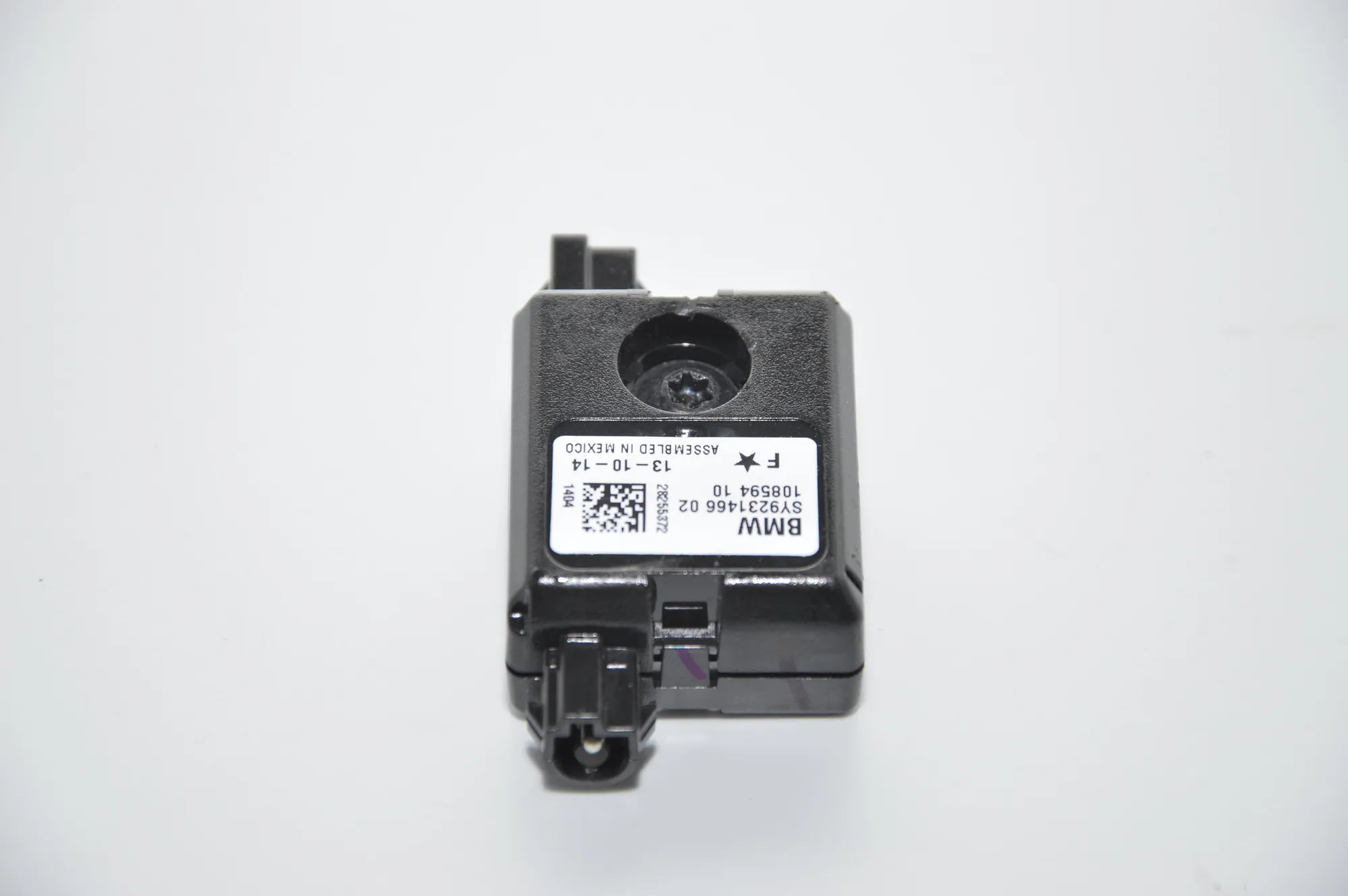 Antenna Amplifier – OEM 9231466 · BMW 3 (F30, F80) 318 d 2015 – 2