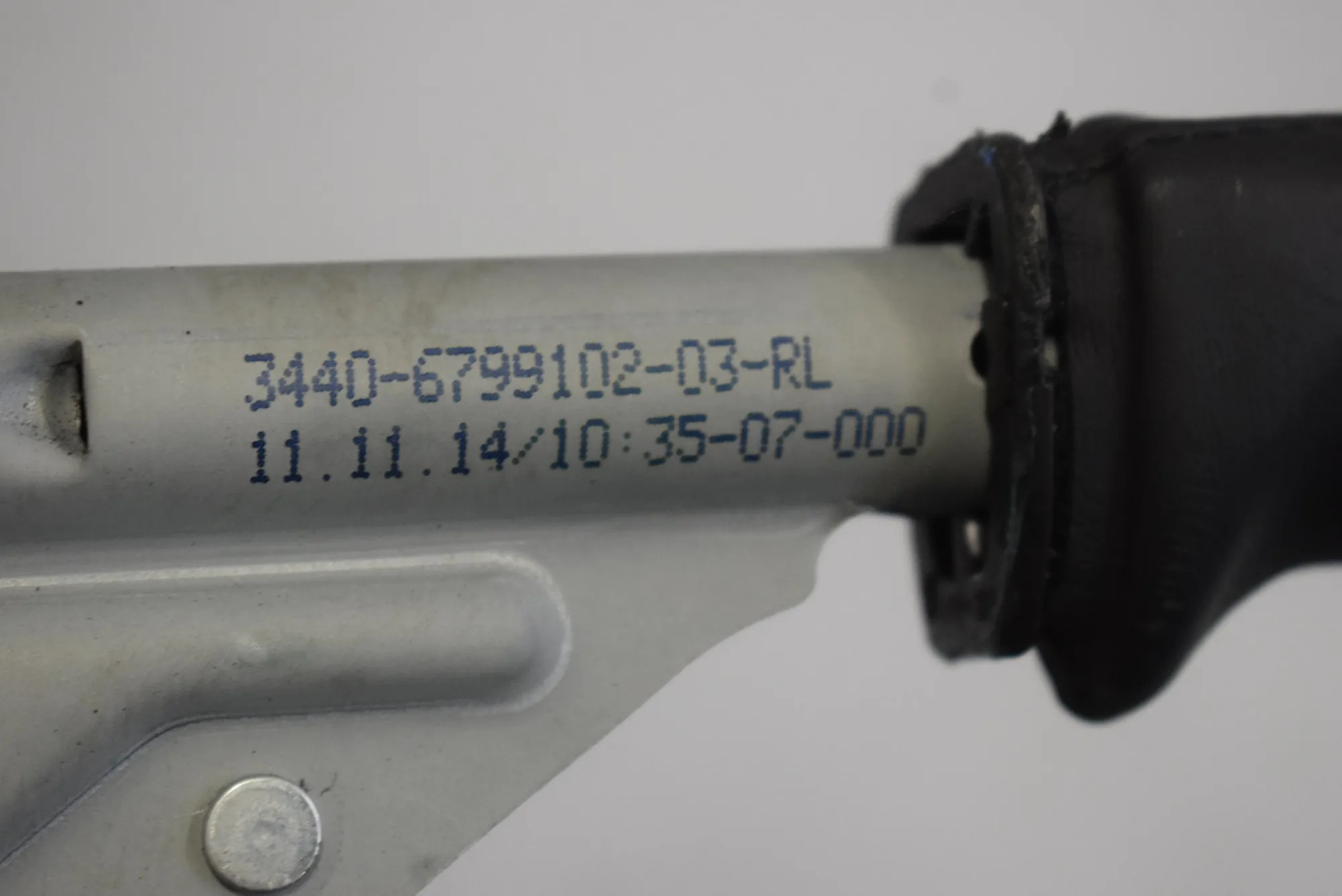 Handbrake Handle – OEM 6799102 · BMW 3 (F30, F80) 318 d 2015 – 4