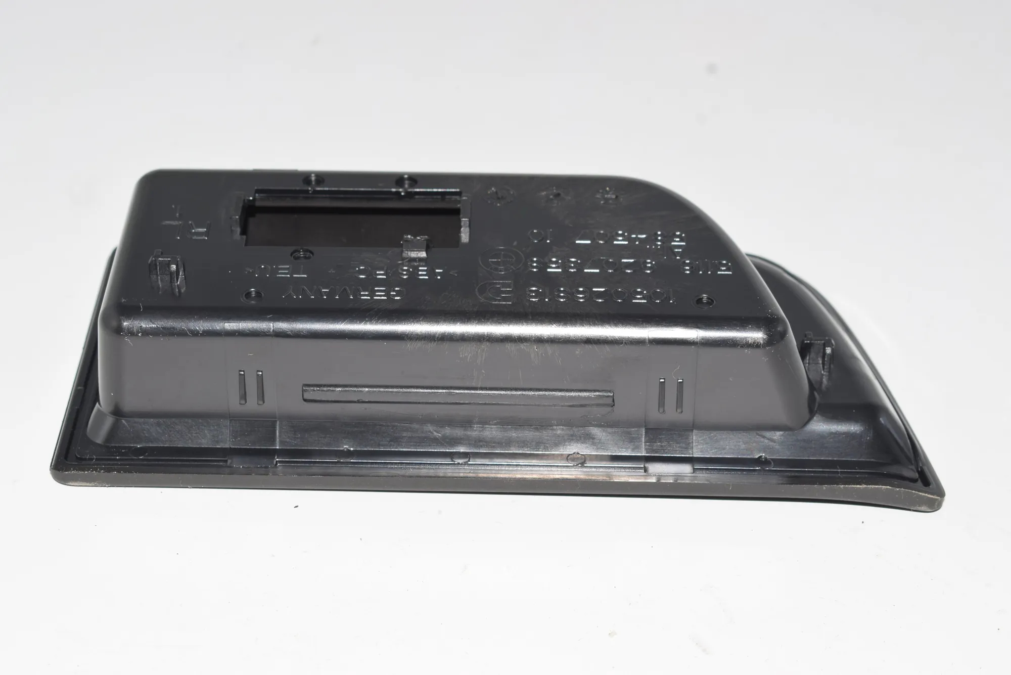 Other Interior Parts – OEM 9207358 · BMW 3 (F30, F80) 318 d 2015 – 3