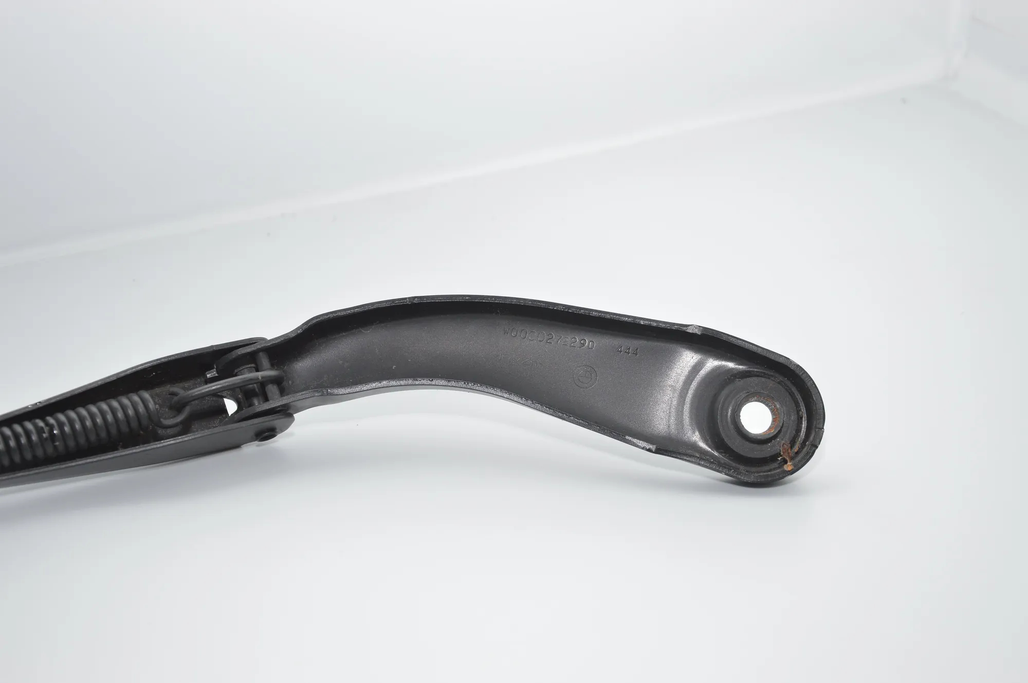 Front Wiper Arms – OEM 7260482 · BMW 3 (F30, F80) 318 d 2015