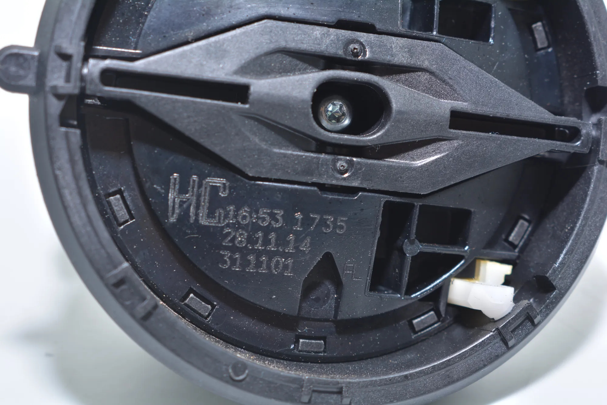 Other Control Units – OEM NA · BMW 3 (F30, F80) 318 d 2015 – 5