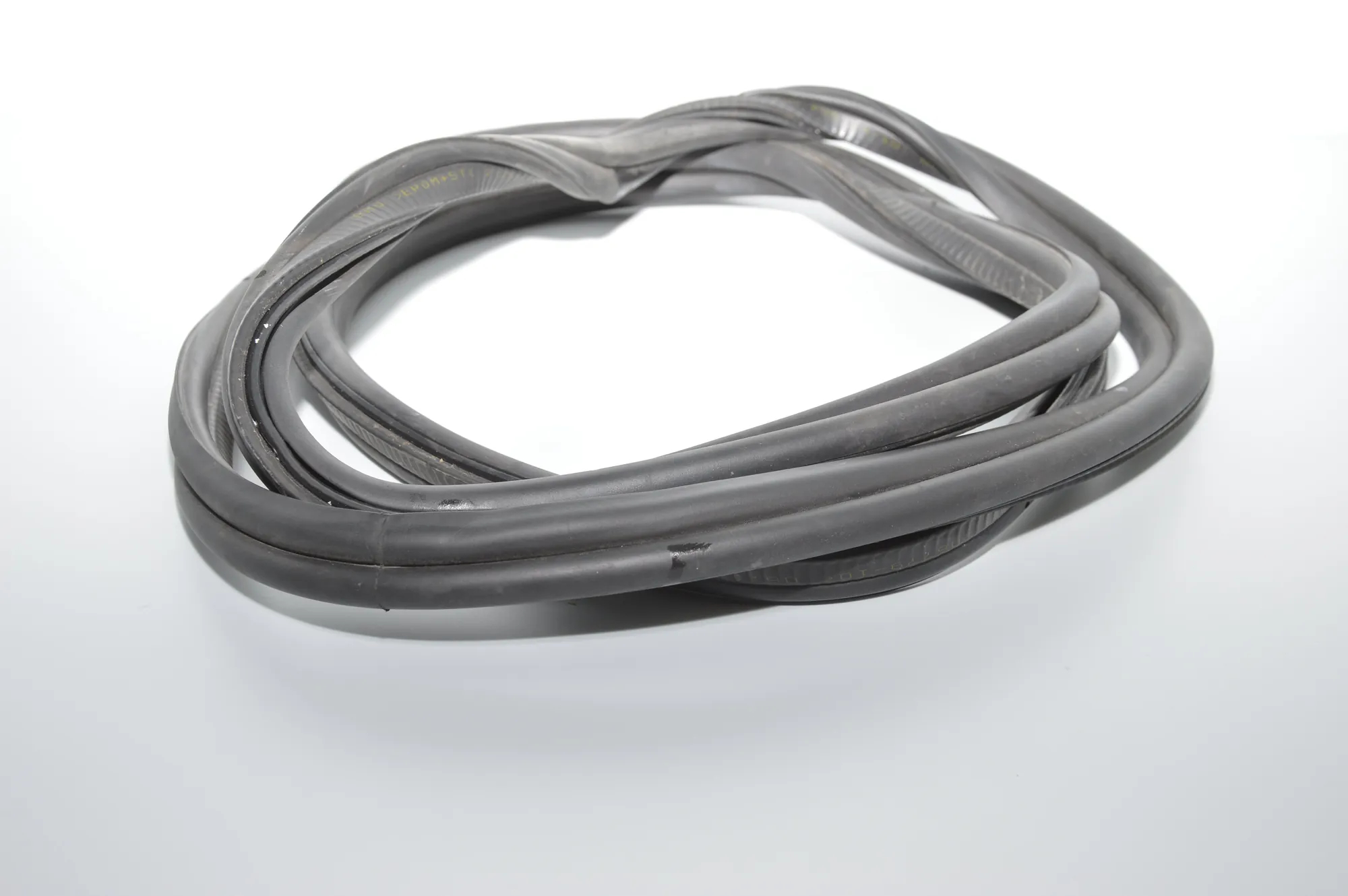Tailgate Rubber Seal – OEM 7255635 · BMW 3 (F30, F80) 318 d 2015