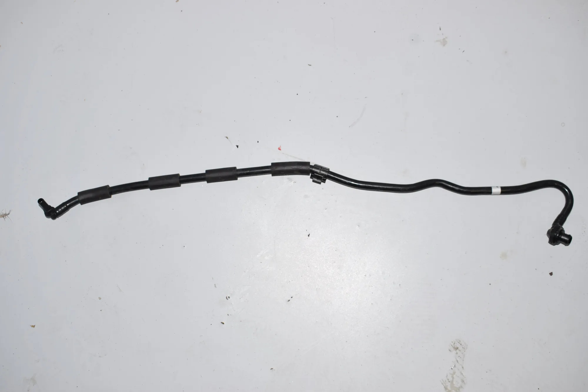 Pipe Hose – OEM 7601031 · BMW 3 (F30, F80) 318 d 2015 – 2