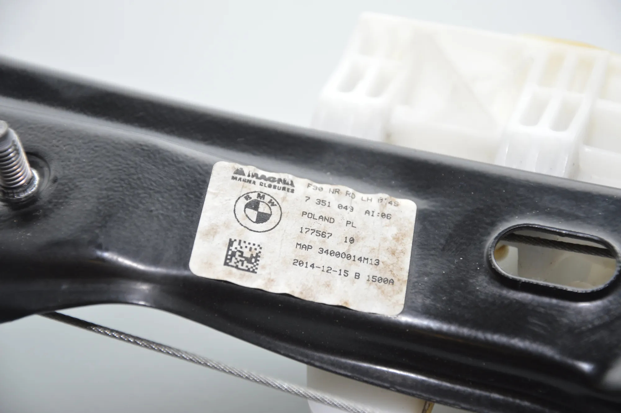 Rear Left Door Window Regulator – OEM 7351049 · BMW 3 (F30, F80) 318 d 2015 – 6