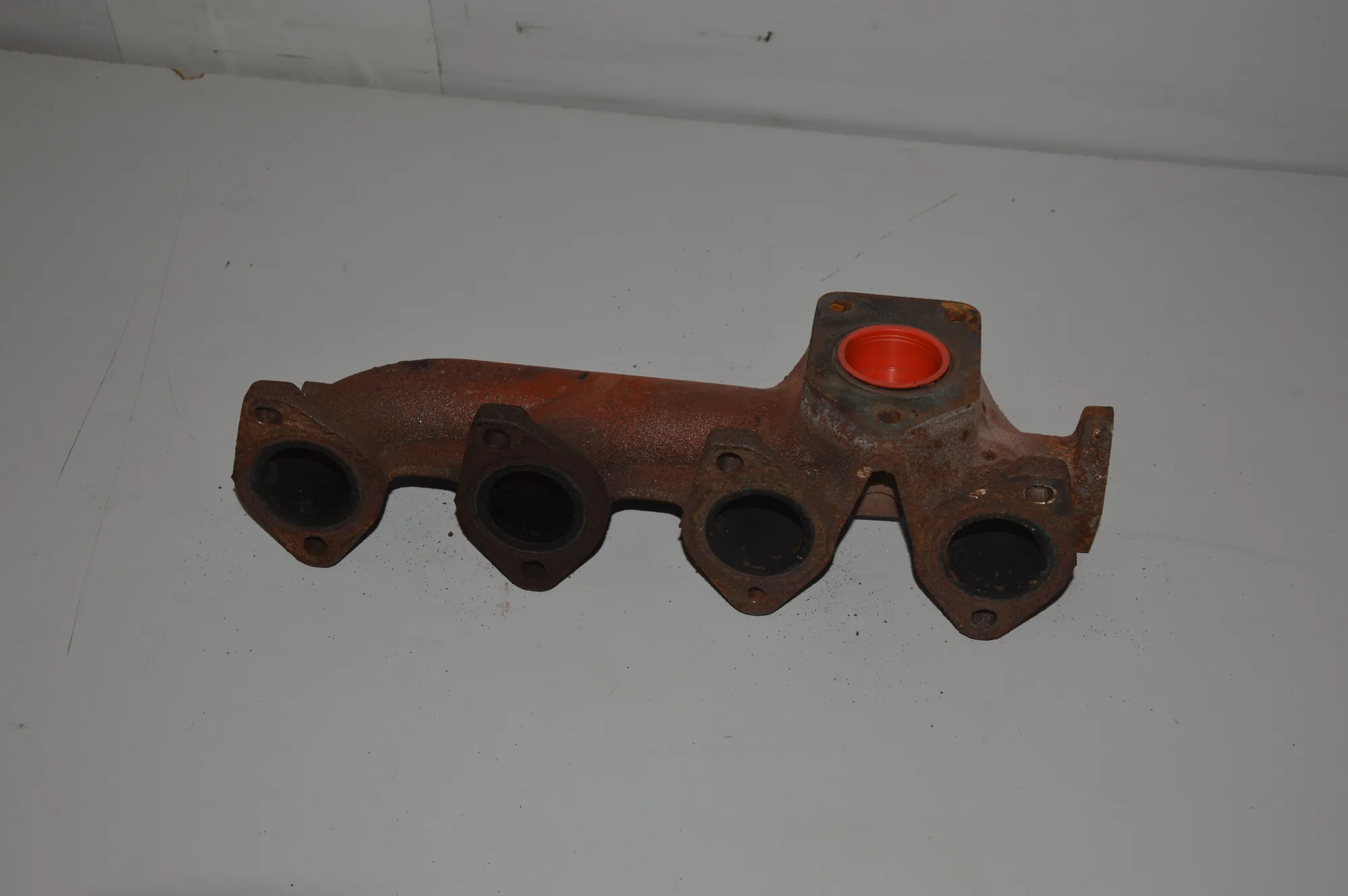 Exhaust Manifold – OEM 7810182 · BMW 3 Touring (E91) BMW 3 Touring (E91) 318 i 2010 – 3