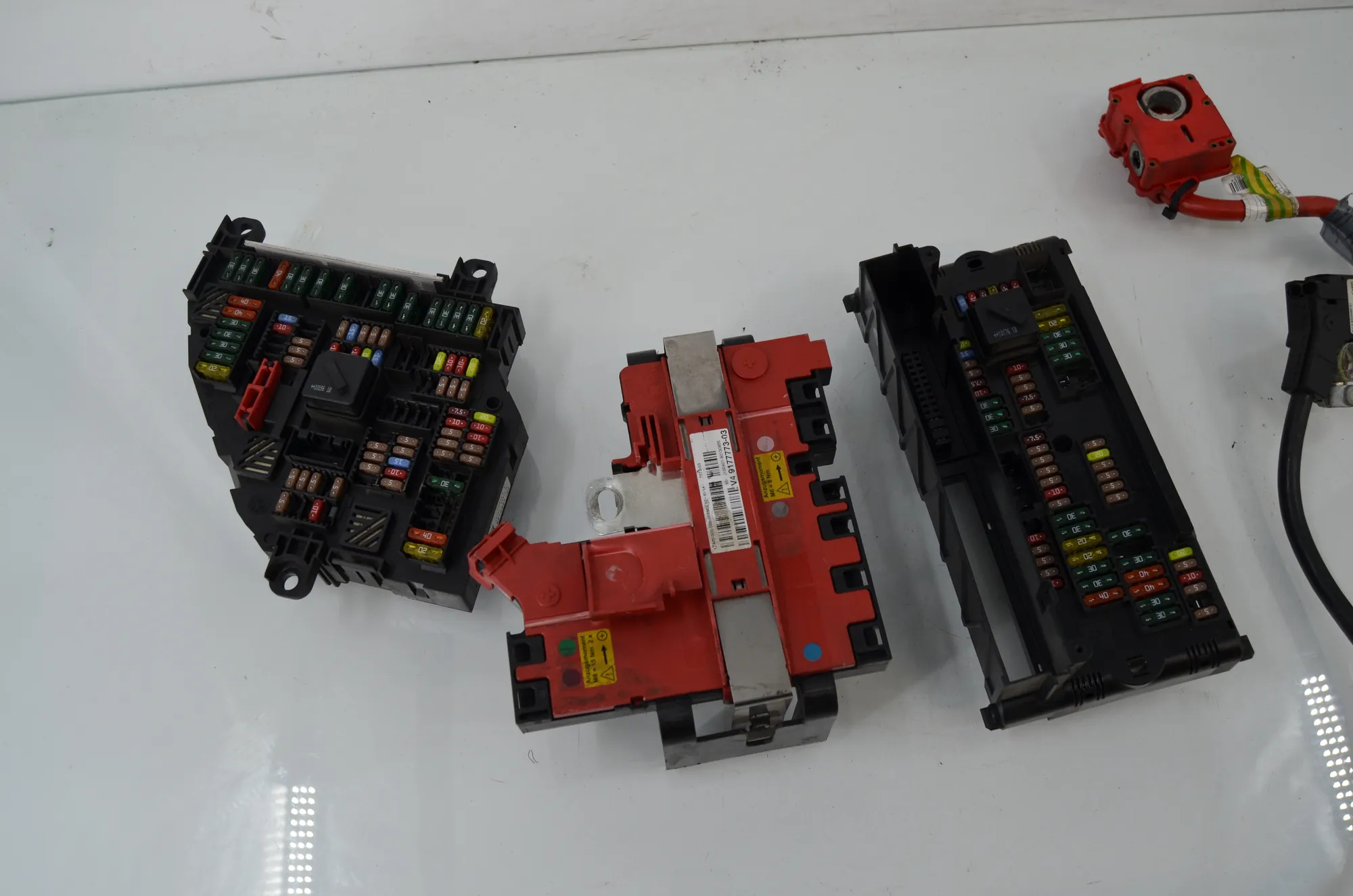 Fuse Box – OEM 9210857 · BMW 5 (F10) 525 d 2010 – 2