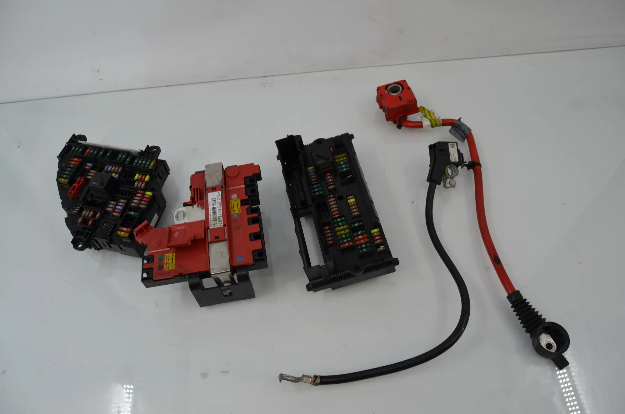 Fuse Box – OEM 9210857 · BMW 5 (F10) 525 d 2010