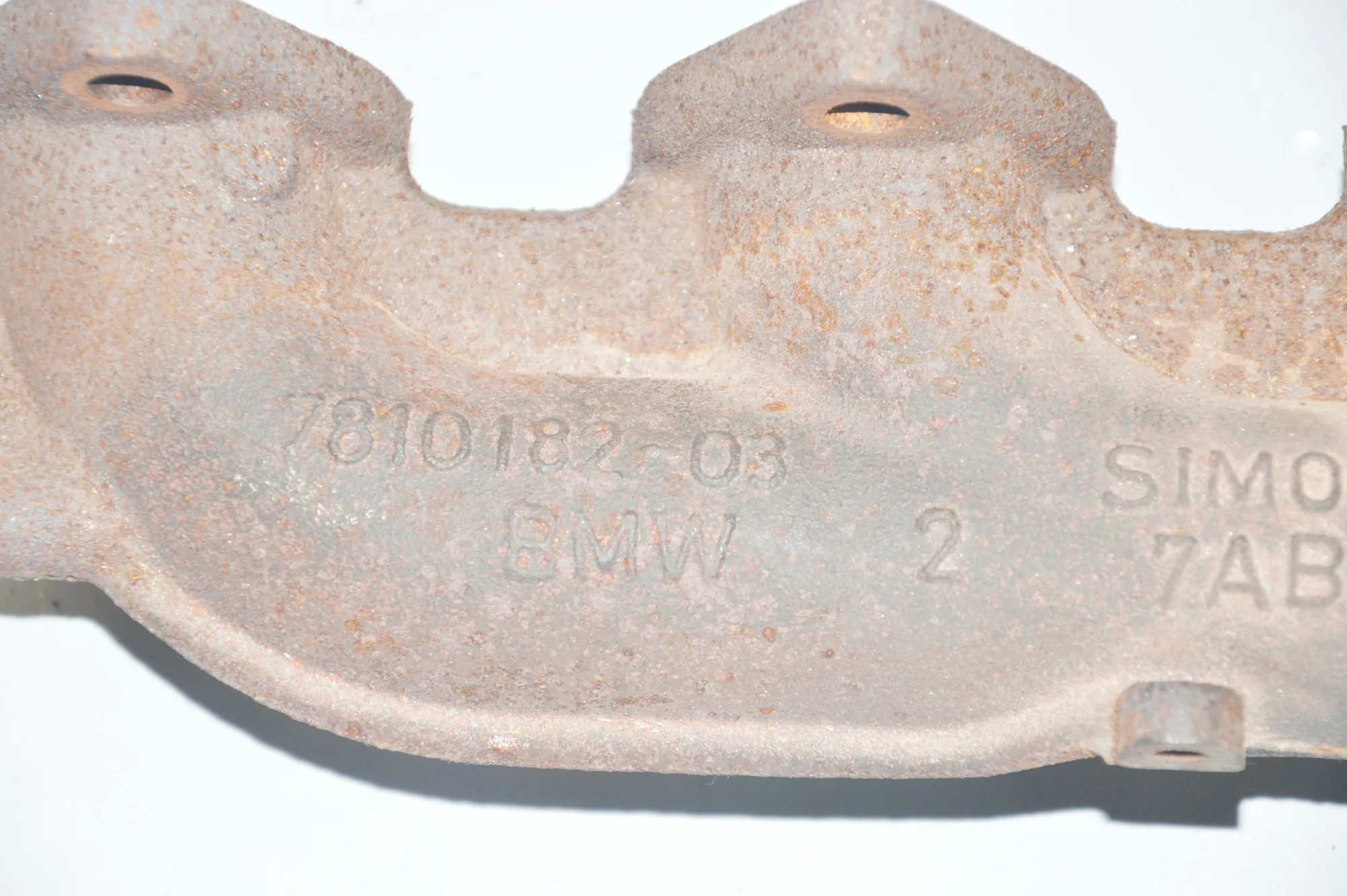 Exhaust Manifold – OEM 7810182 · BMW 3 (E90) BMW 3 (E90) 320 d 2011 – 2