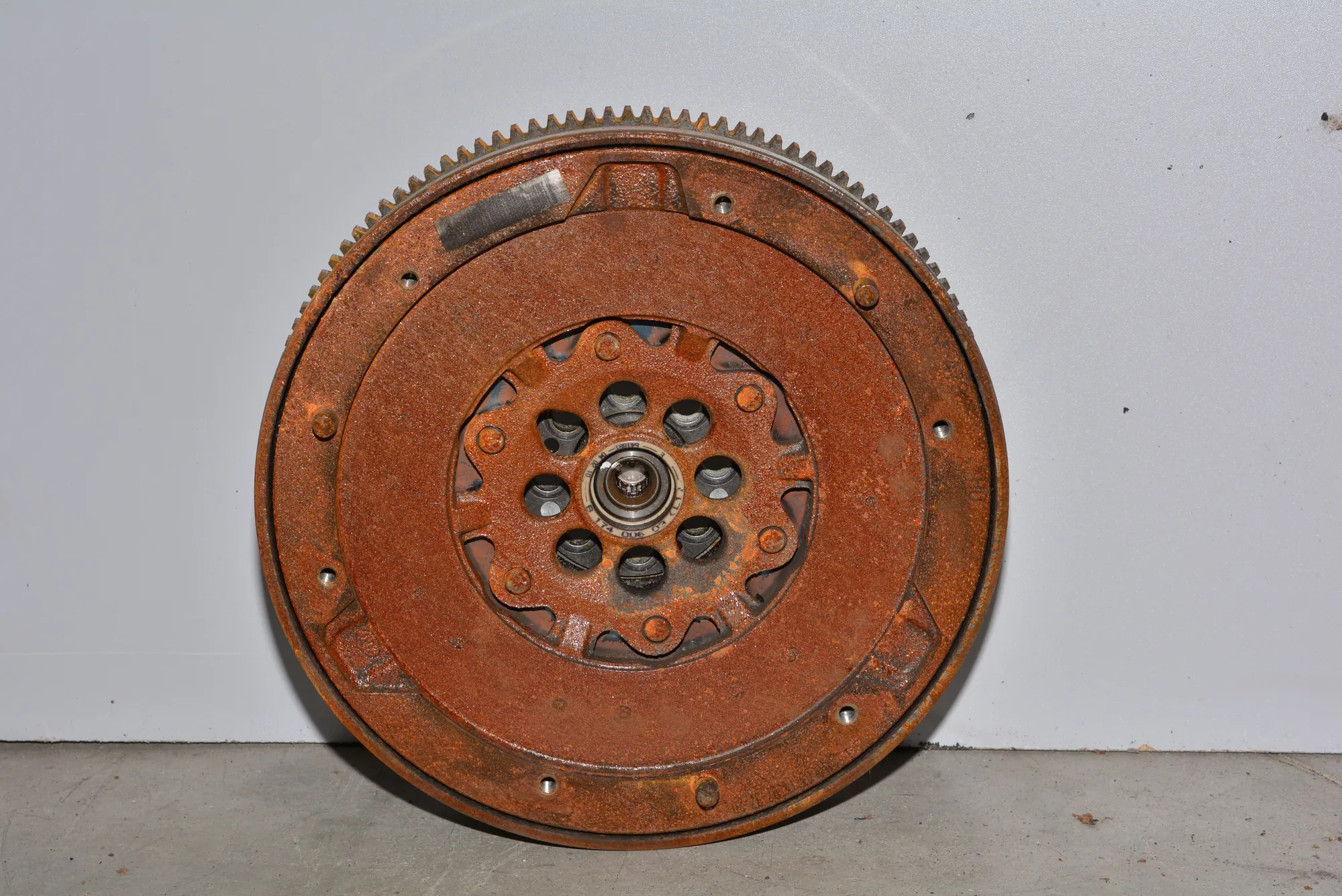 Flywheel – OEM 000000 · BMW 3 Touring (E91) BMW 3 Touring (E91) 318 i 2010