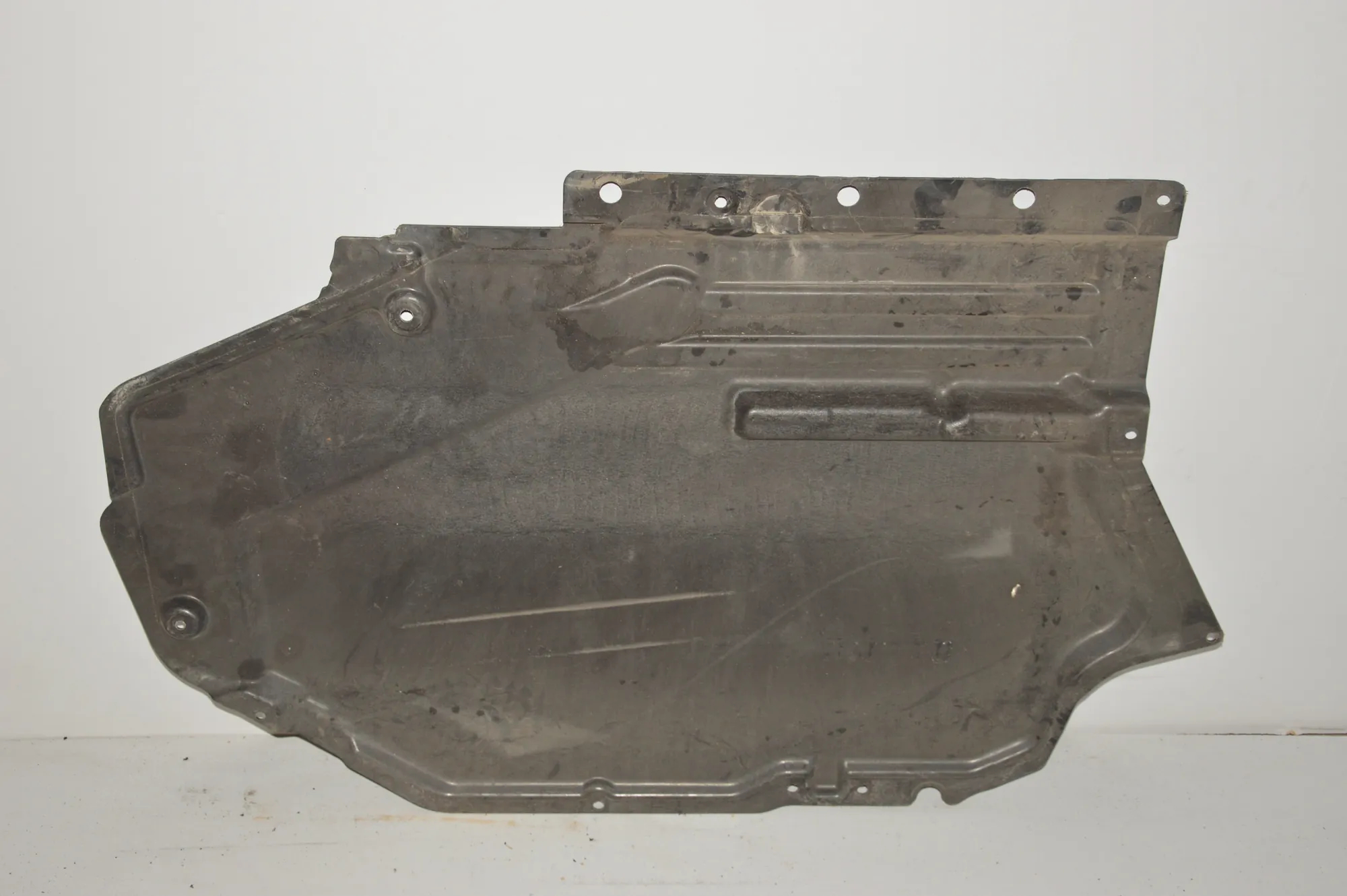 Other Underbody Cover – OEM 7158405 · BMW X5 (E70) BMW X5 (E70) 2011 – 2