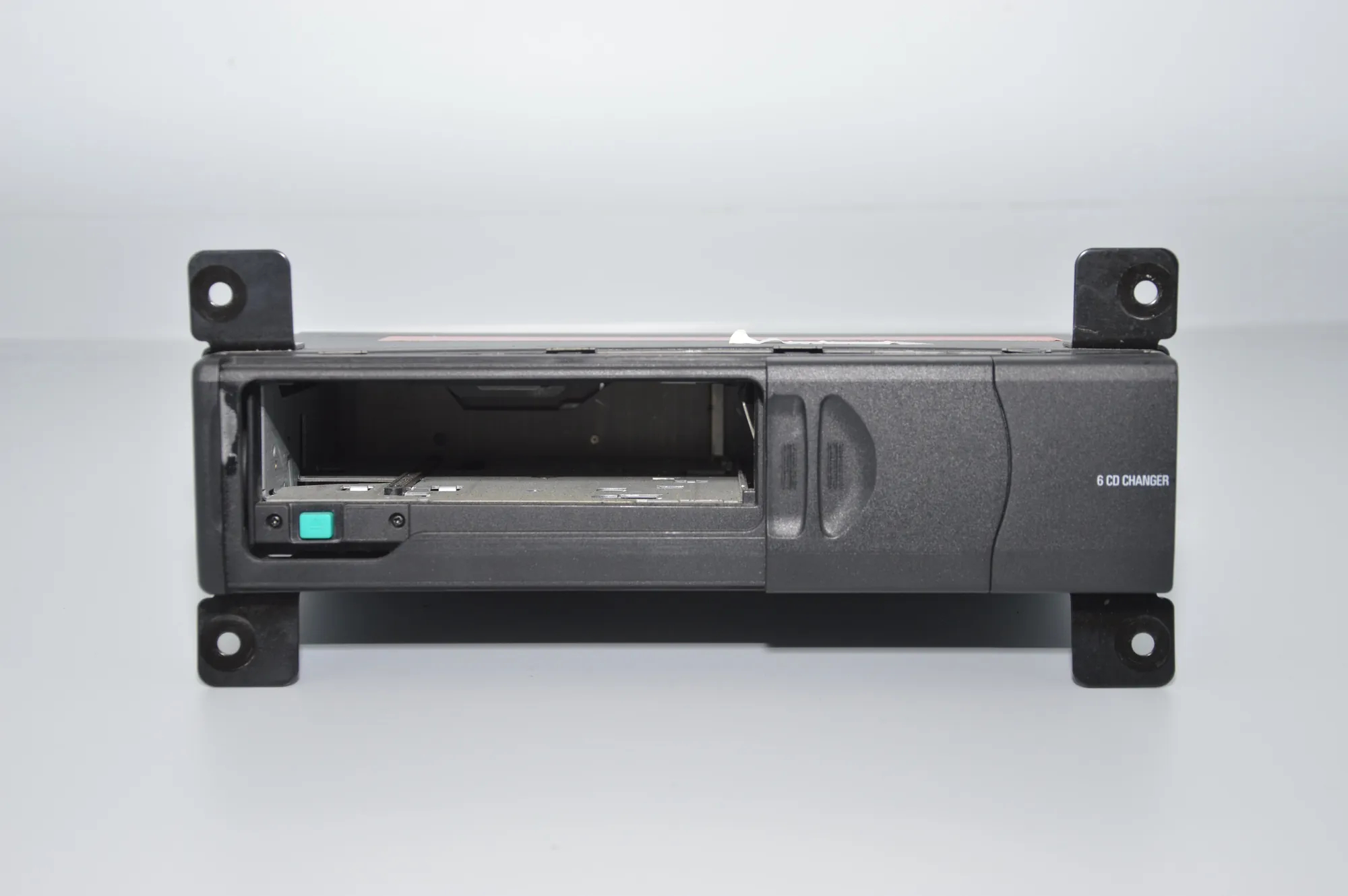 CD Changer – OEM 6913389 · BMW X5 (E53) 4.6 is 2003 – 4