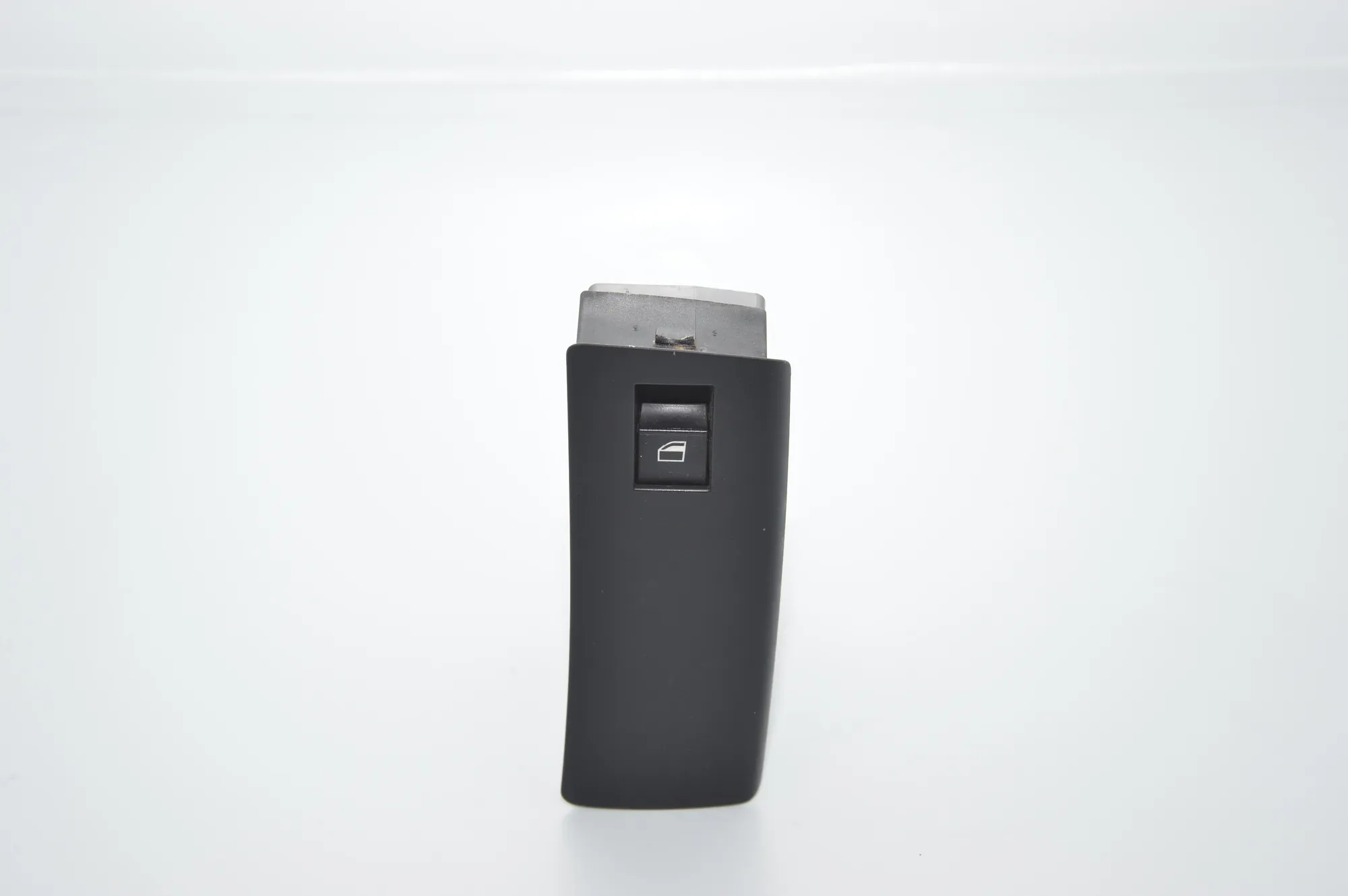 Front Left Door Window Switch – OEM 6944556 · BMW X5 (E53) 4.6 is 2003