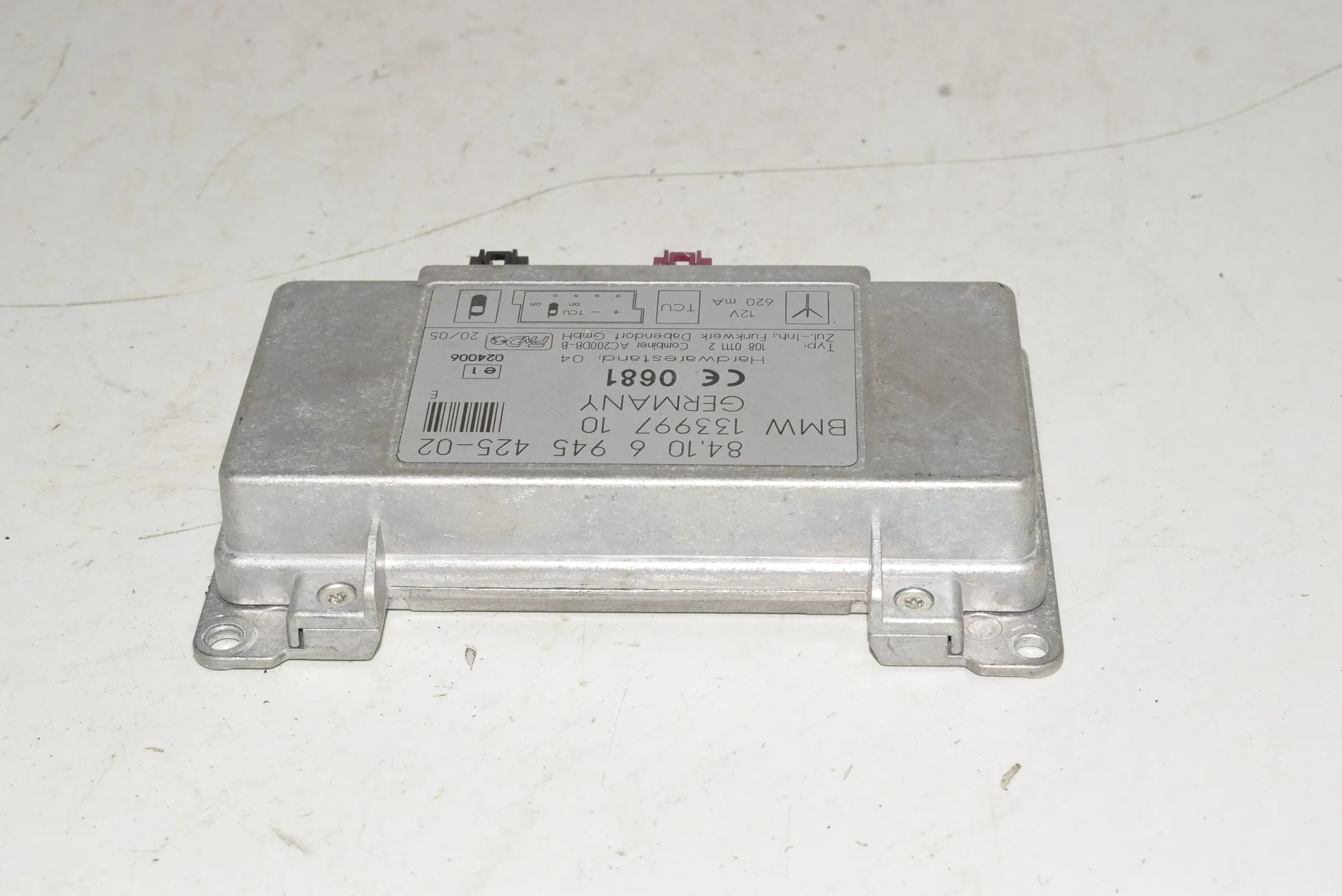 Other Control Units – OEM 6945425 · BMW X5 (E53) 3.0 i 2005 – 3