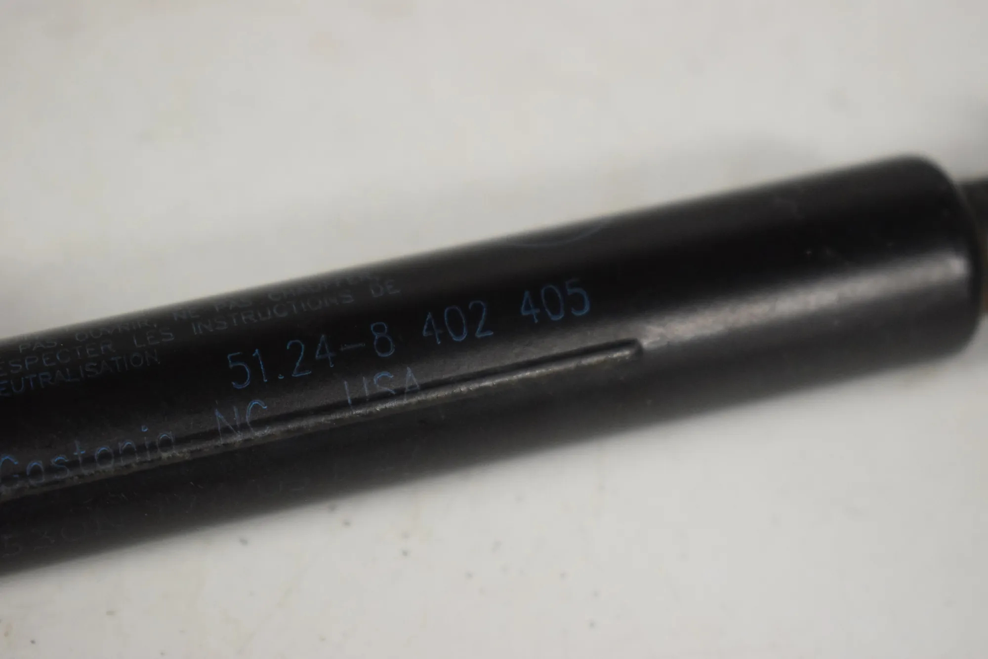 Left Side Tailgate Gas Strut – OEM 8402405 · BMW X5 (E53) 3.0 i 2005 – 4
