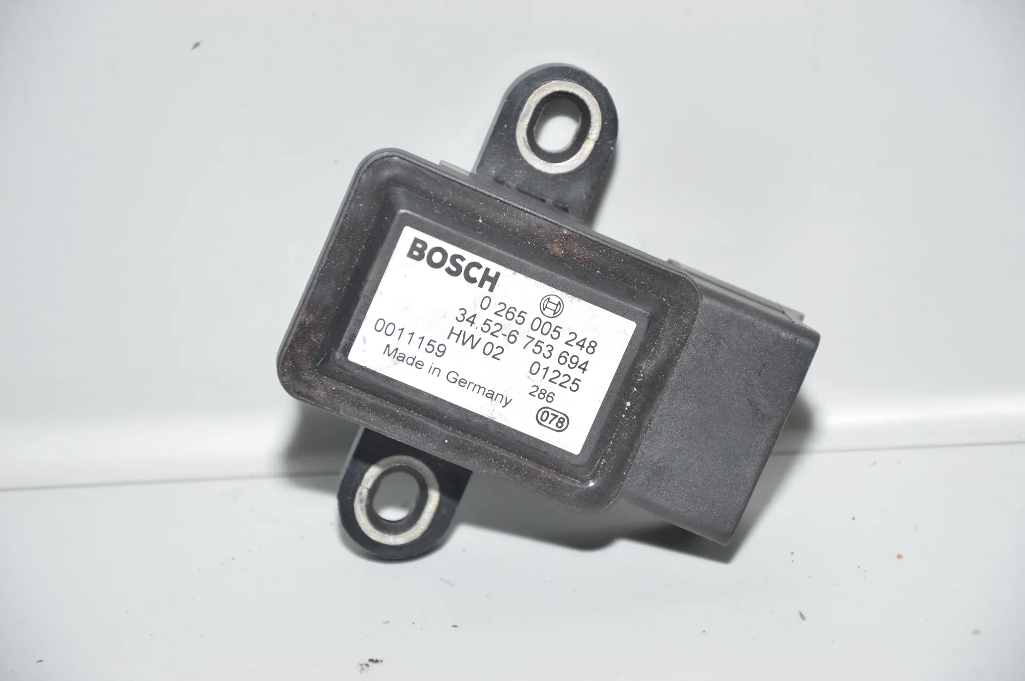 Acceleration Sensor – OEM 6753694 · BMW 5 (E39) 530 i 2001 – 4