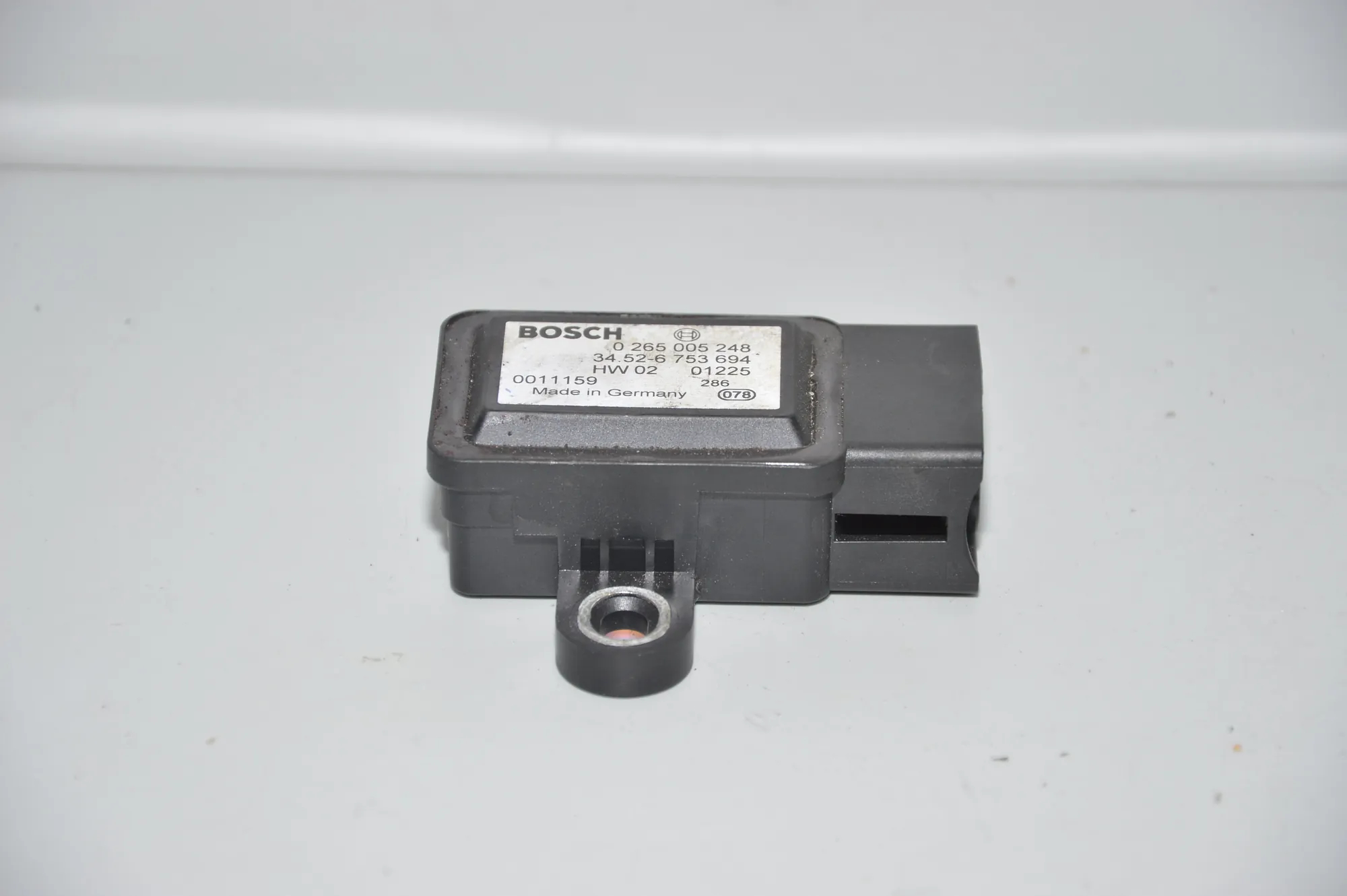 Acceleration Sensor – OEM 6753694 · BMW 5 (E39) 530 i 2001 – 2
