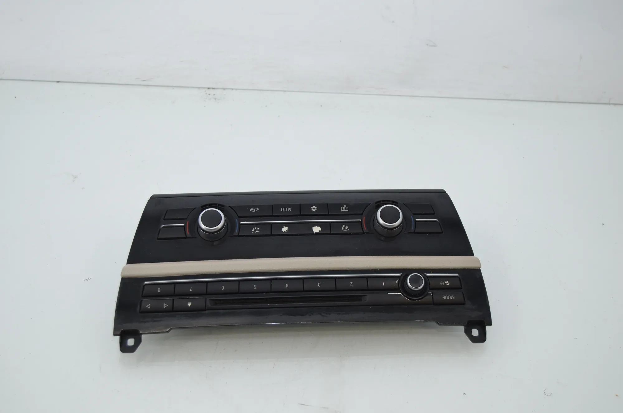 Climate Control Unit – OEM 9236483 · BMW 5 (F10) 525 d 2010 – 2