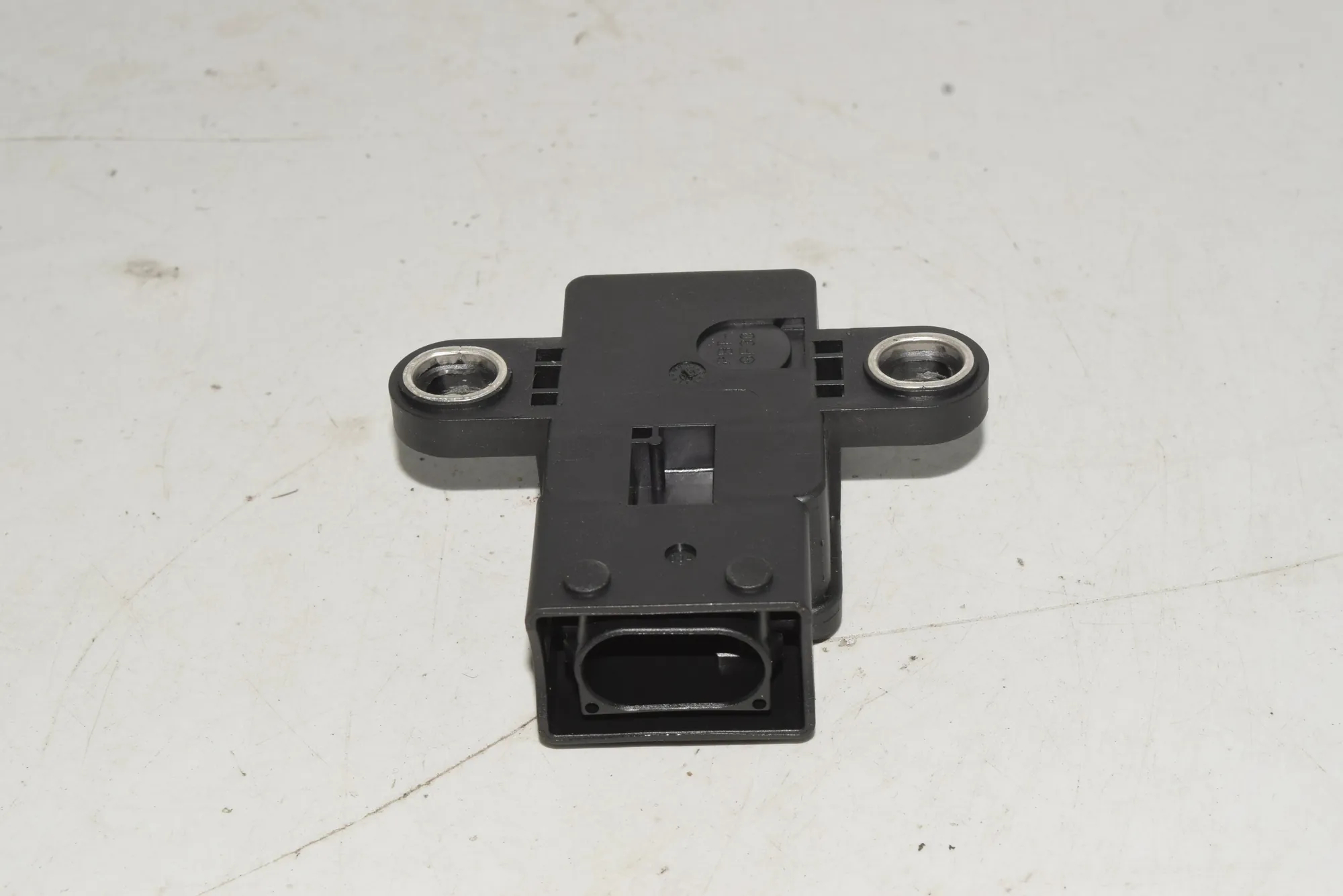 Acceleration Sensor – OEM 6753694 · BMW 5 (E39) 525 d 2003 – 4