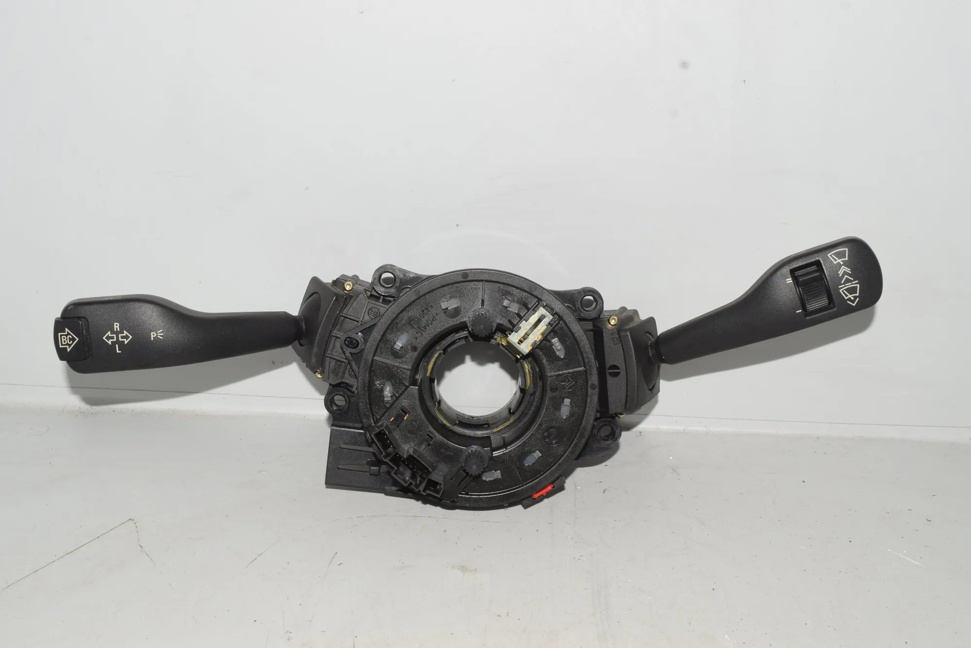 Indicator Wiper Stalk Switch – OEM 8376443 · BMW 5 (E39) 525 d 2003