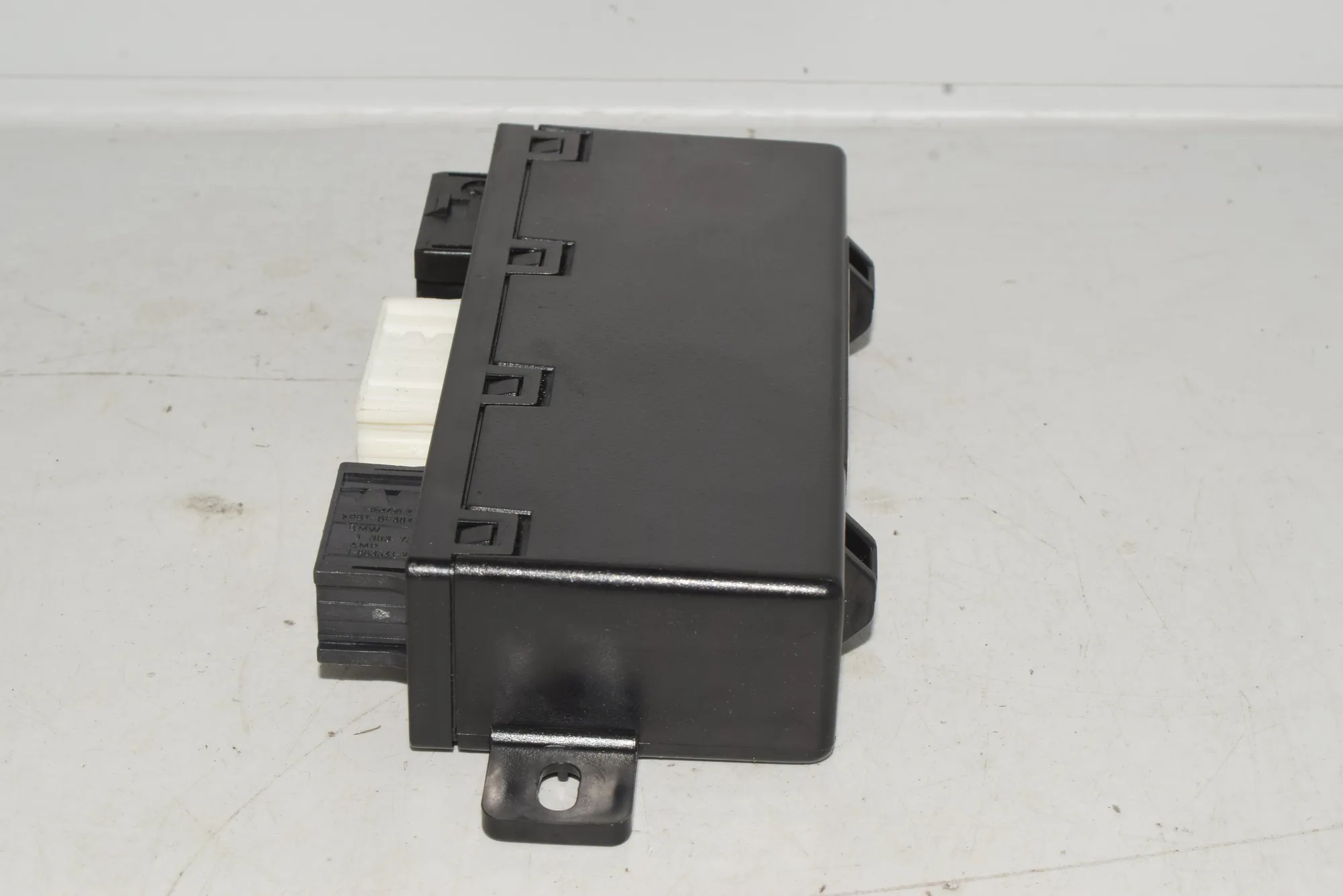 Front Left Door Control Unit – OEM 6904244 · BMW 5 (E39) 525 d 2003 – 2