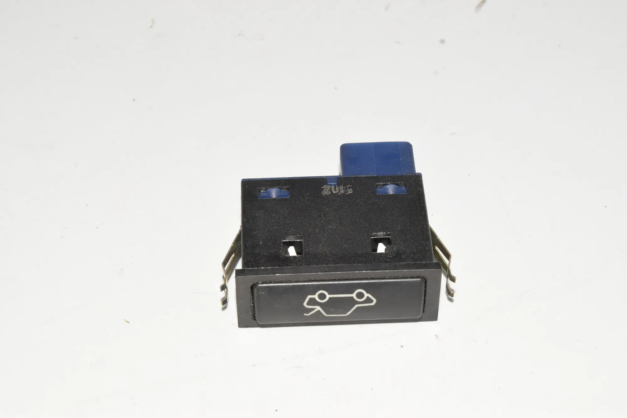 Switches – OEM 8365579 · BMW 5 (E39) 525 d 2003 – 2