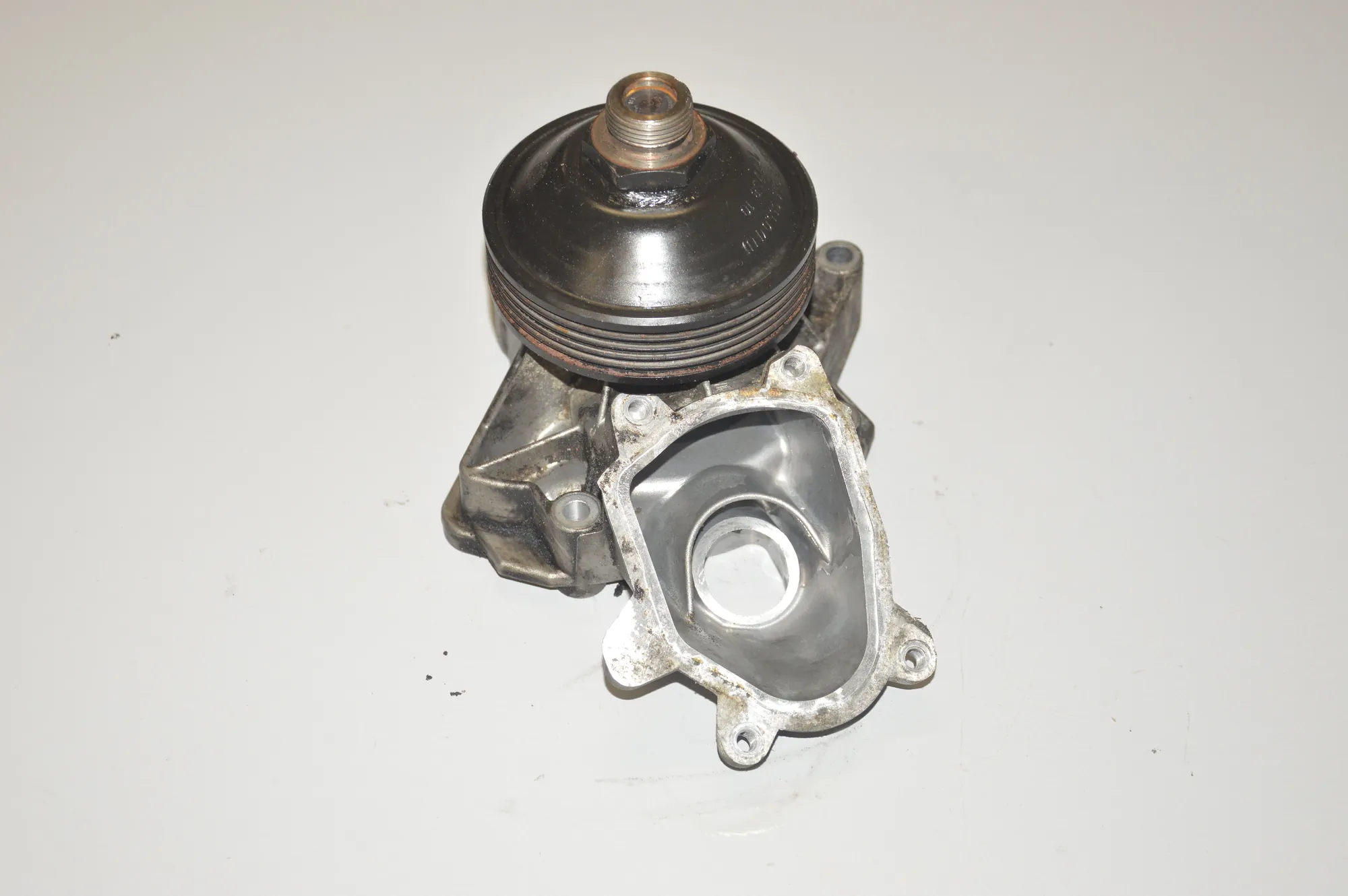 Water Pump – OEM 2354055 · BMW 5 (E39) 525 d 2003 – 2