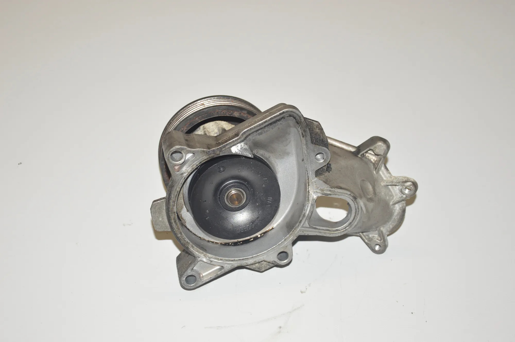 Water Pump – OEM 2354055 · BMW 5 (E39) 525 d 2003