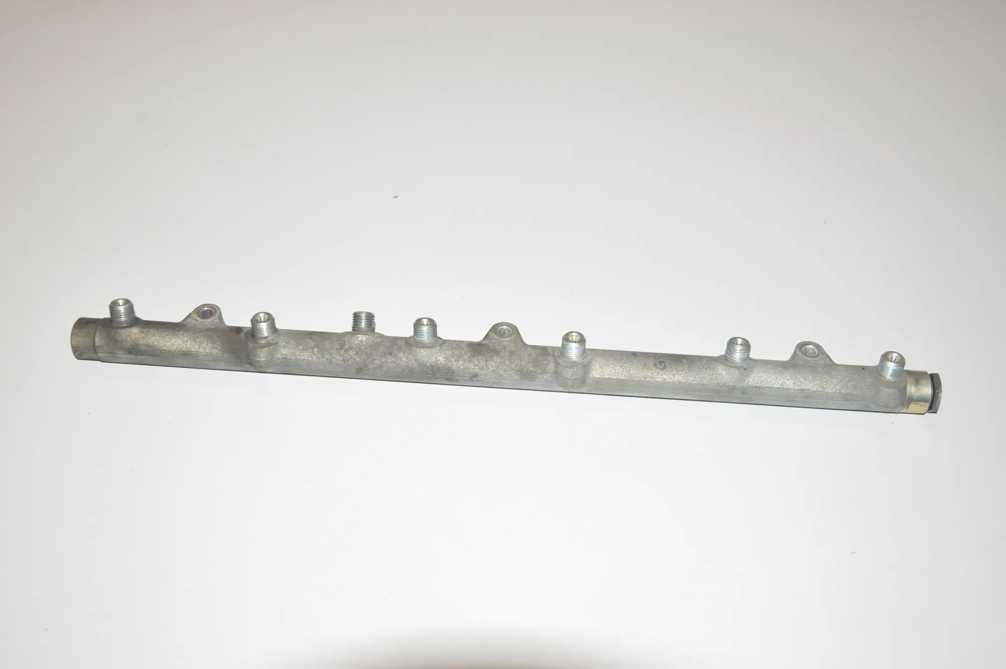 Fuel Rail – OEM 0445216002 · BMW 5 (E39) 525 d 2003 – 2