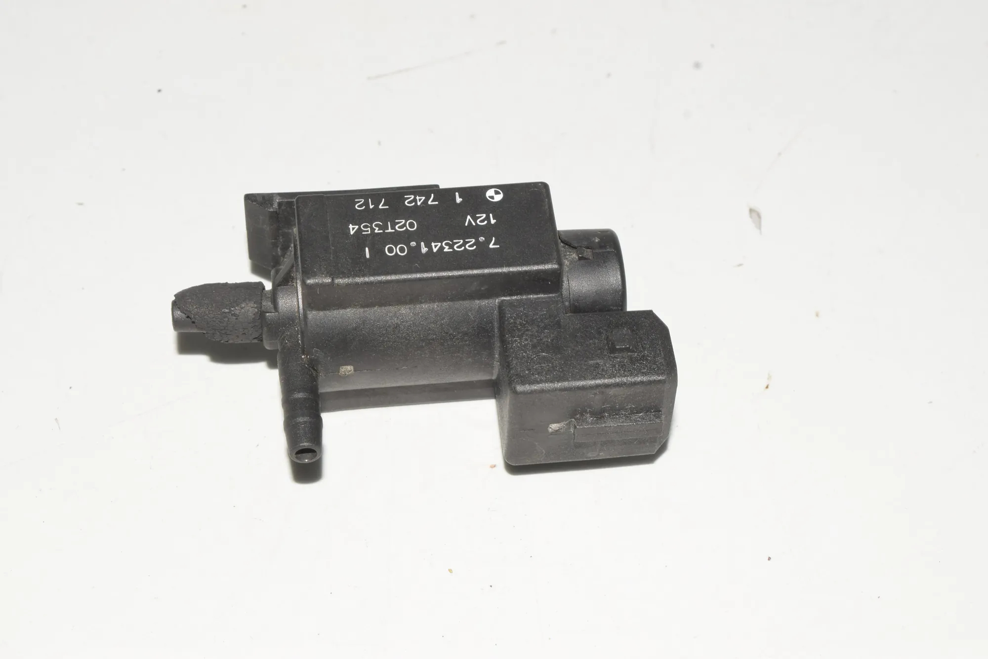 Solenoid Valve – OEM 1742712 · BMW 5 (E39) 525 d 2003 – 2