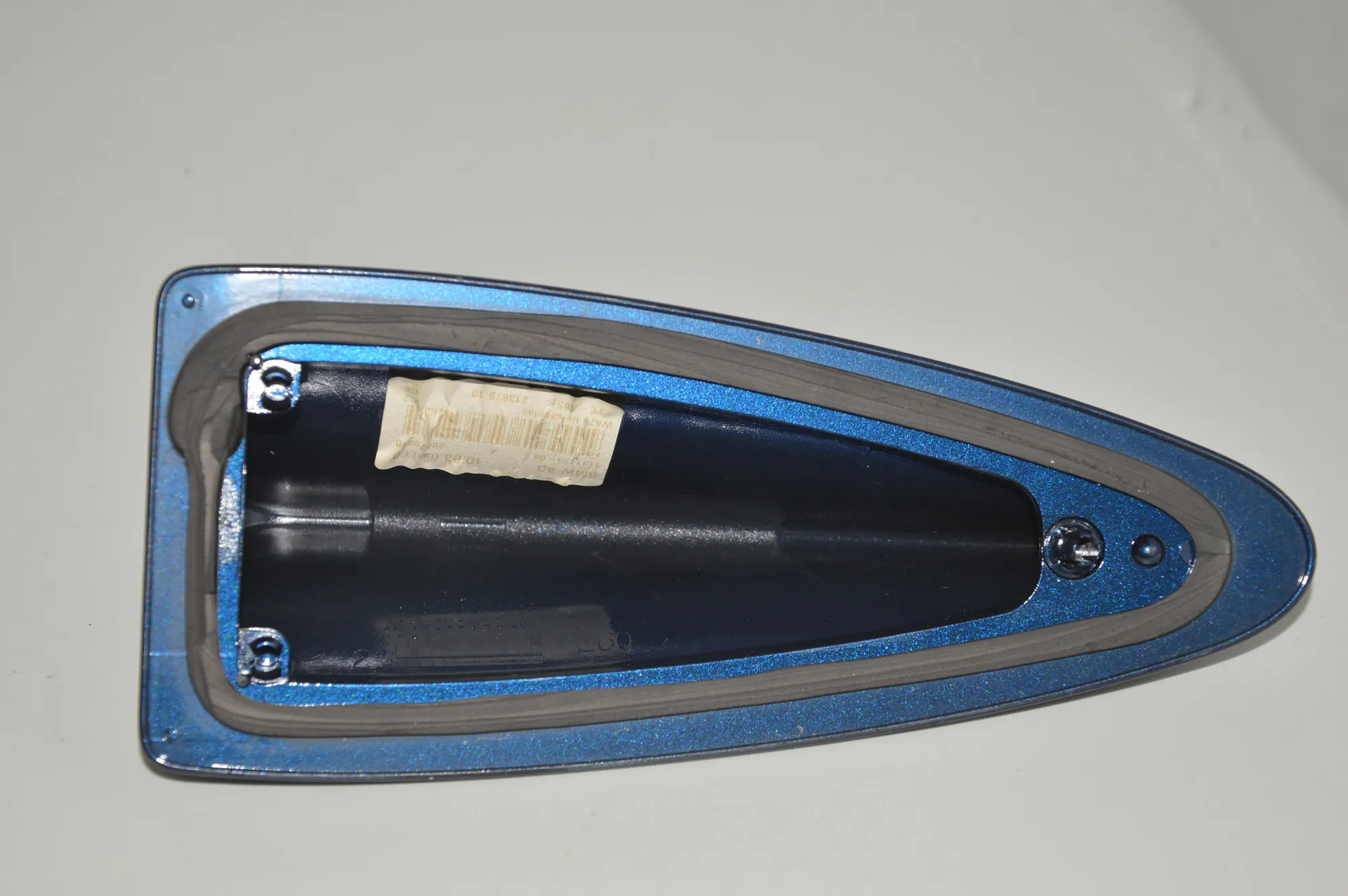 Other Trim Parts – OEM 9137473 · BMW 5 (E60) 520 d 2008 – 4