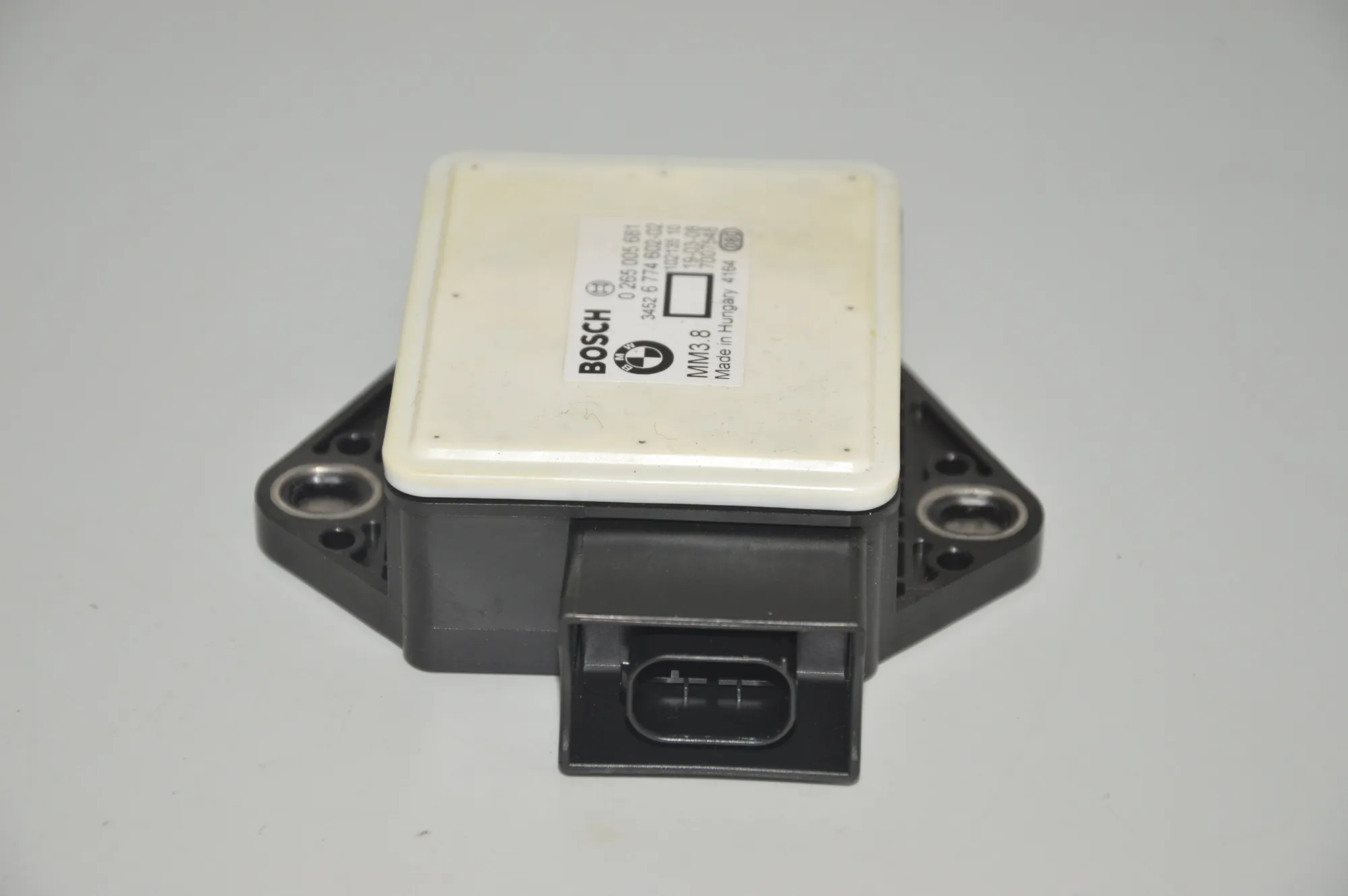 Acceleration Sensor – OEM 6774602 · BMW 5 (E60) 520 d 2008 – 2