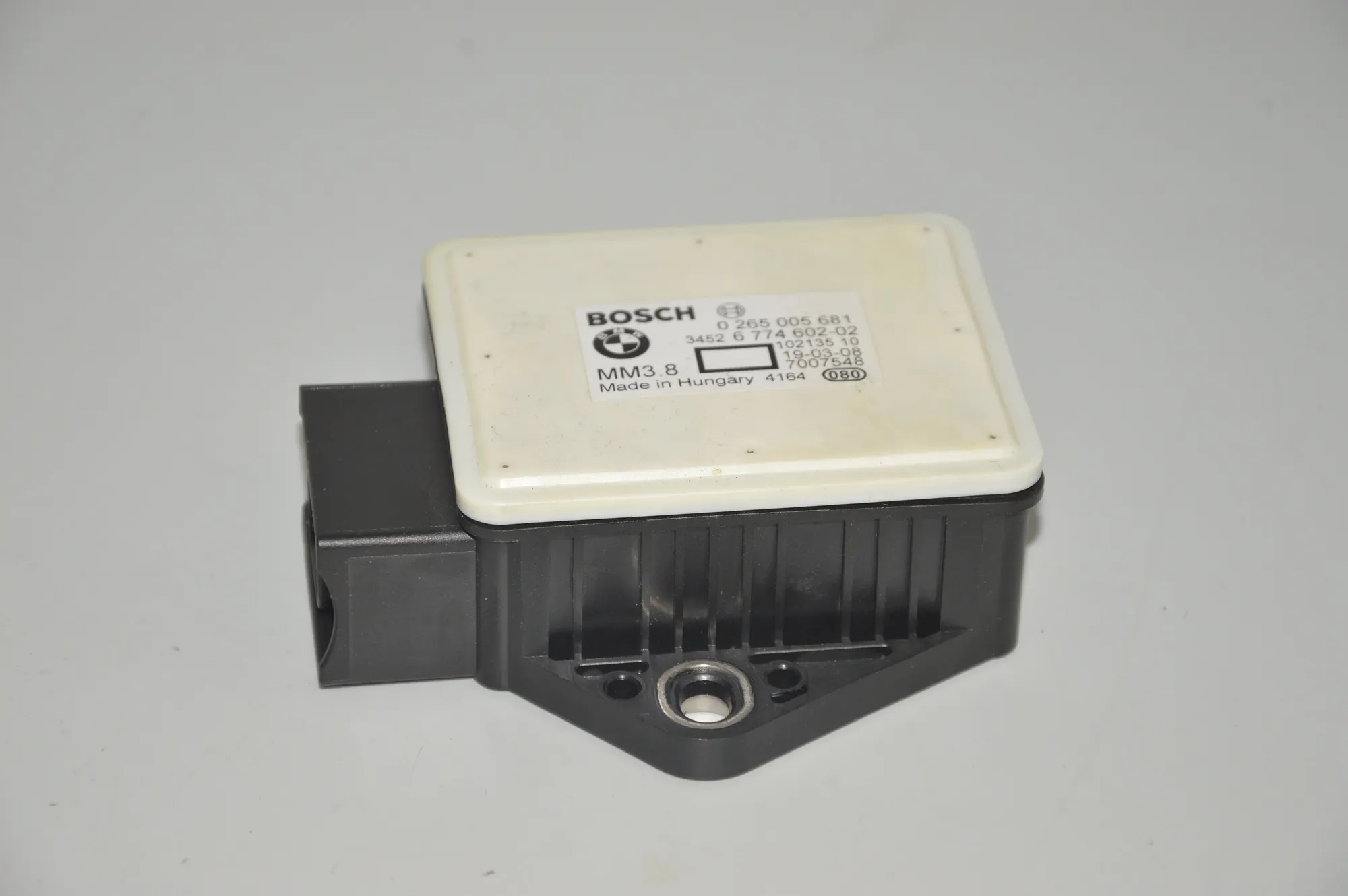 Acceleration Sensor – OEM 6774602 · BMW 5 (E60) 520 d 2008