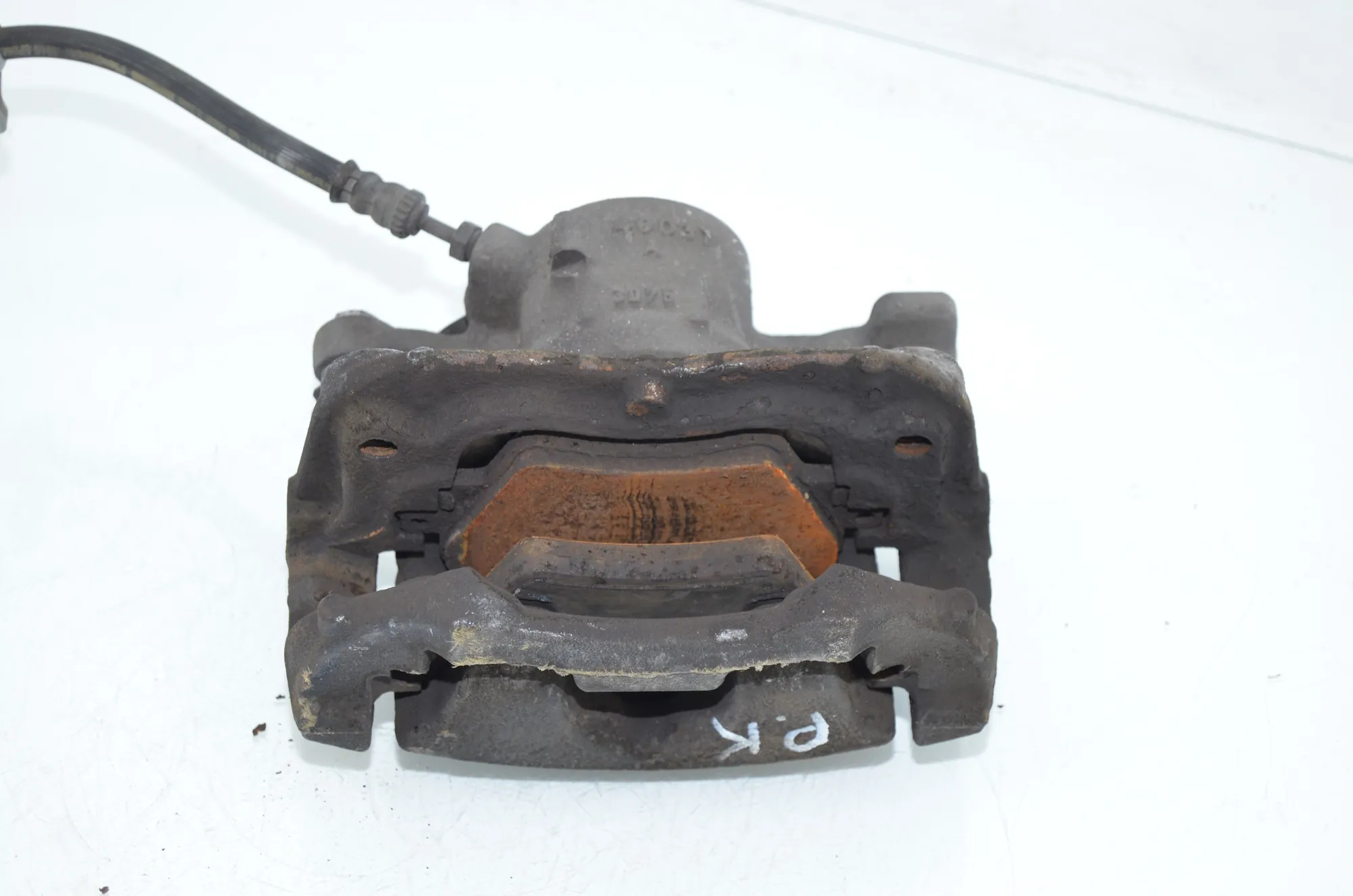 Front Left Brake Caliper – OEM 6860265 · BMW X1 (F48) xDrive 18 d 2016 – 4