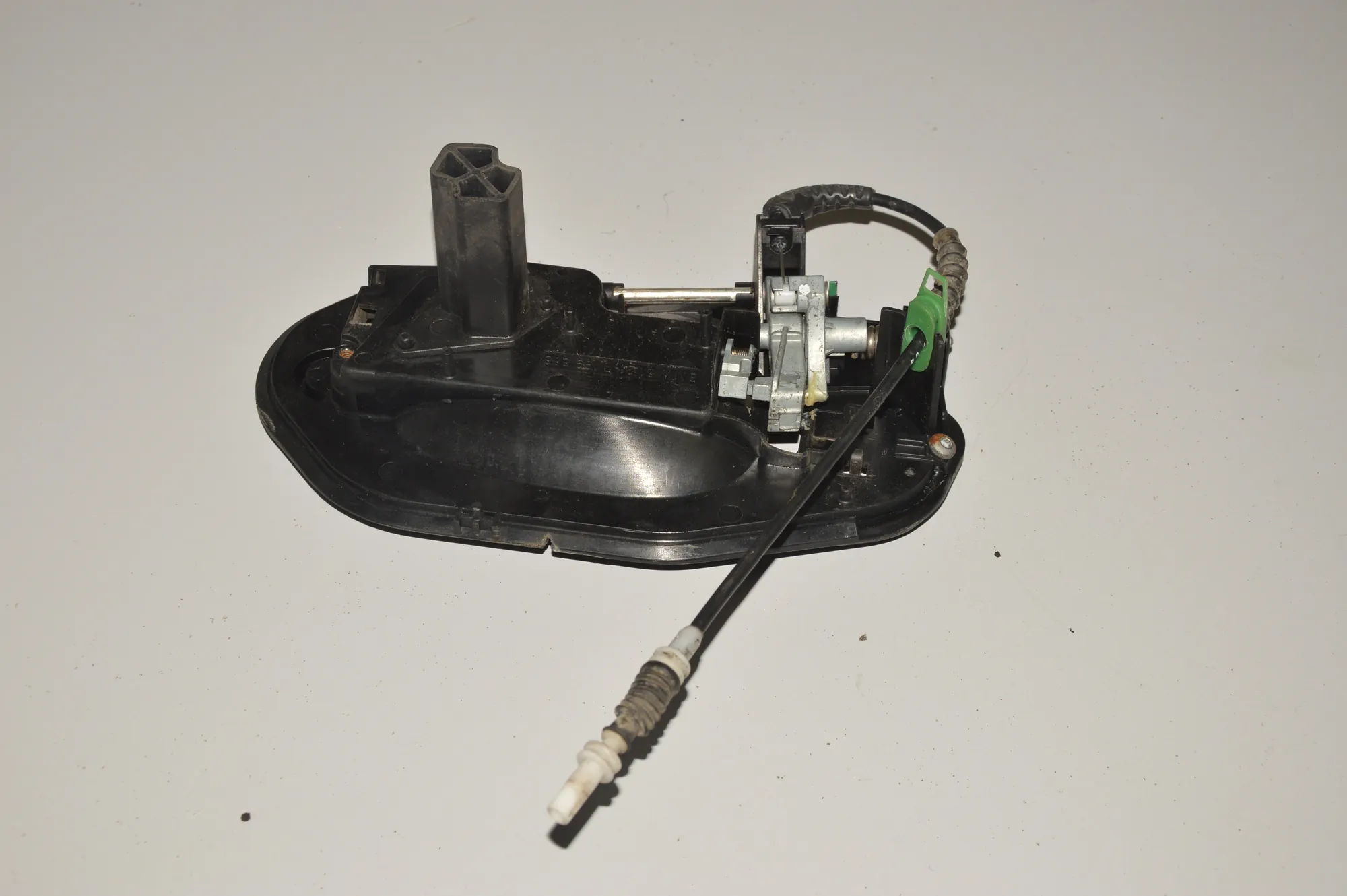 Rear Right Door Interior Handle Frame – OEM 7199556 · BMW 5 (E60) 520 d 2008 – 2