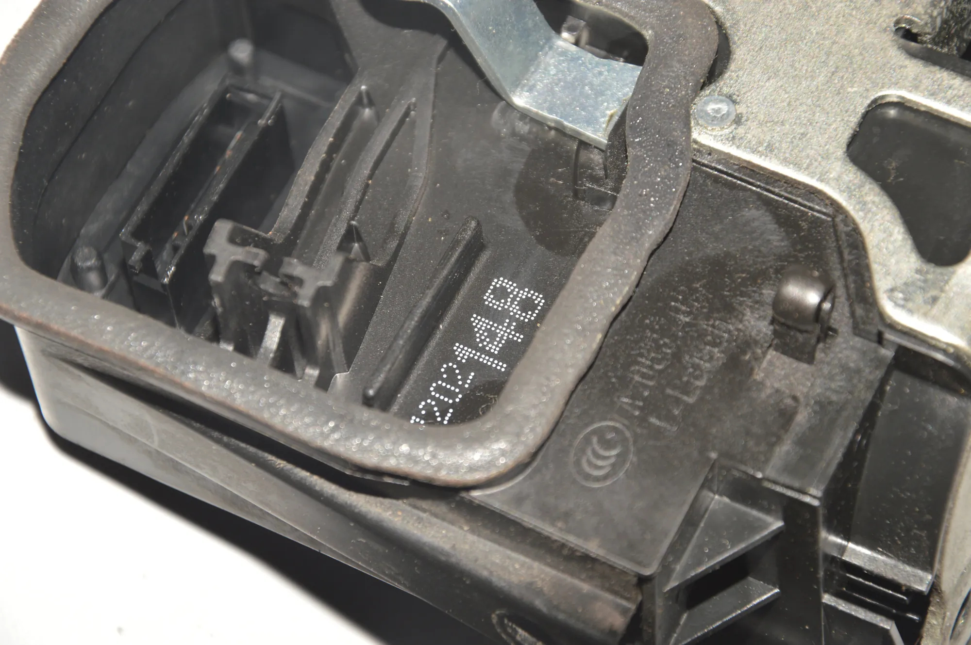 Rear Right Door Lock – OEM 7202148 · BMW 5 (E60) 520 d 2008 – 3